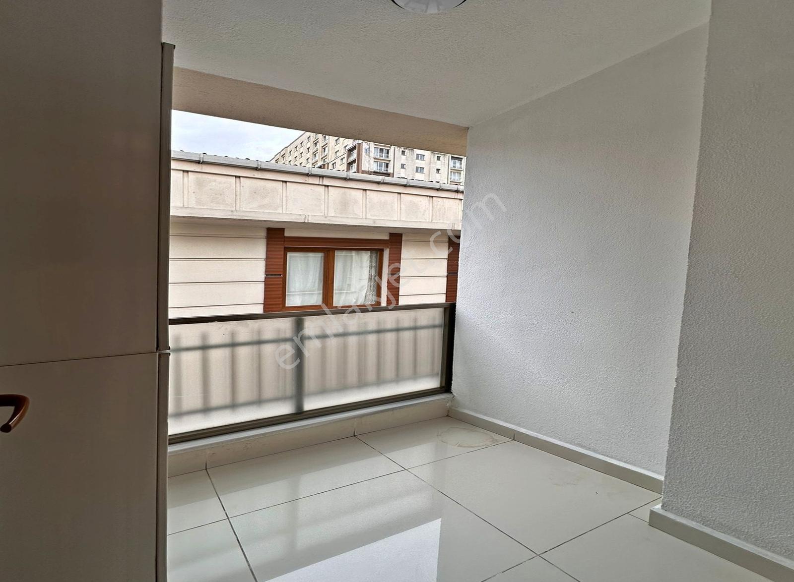 Beylikdüzü Efe'den Ara Kat Yeni Binada Balkonlu 2+1 Geniş Daire - Görsel 15