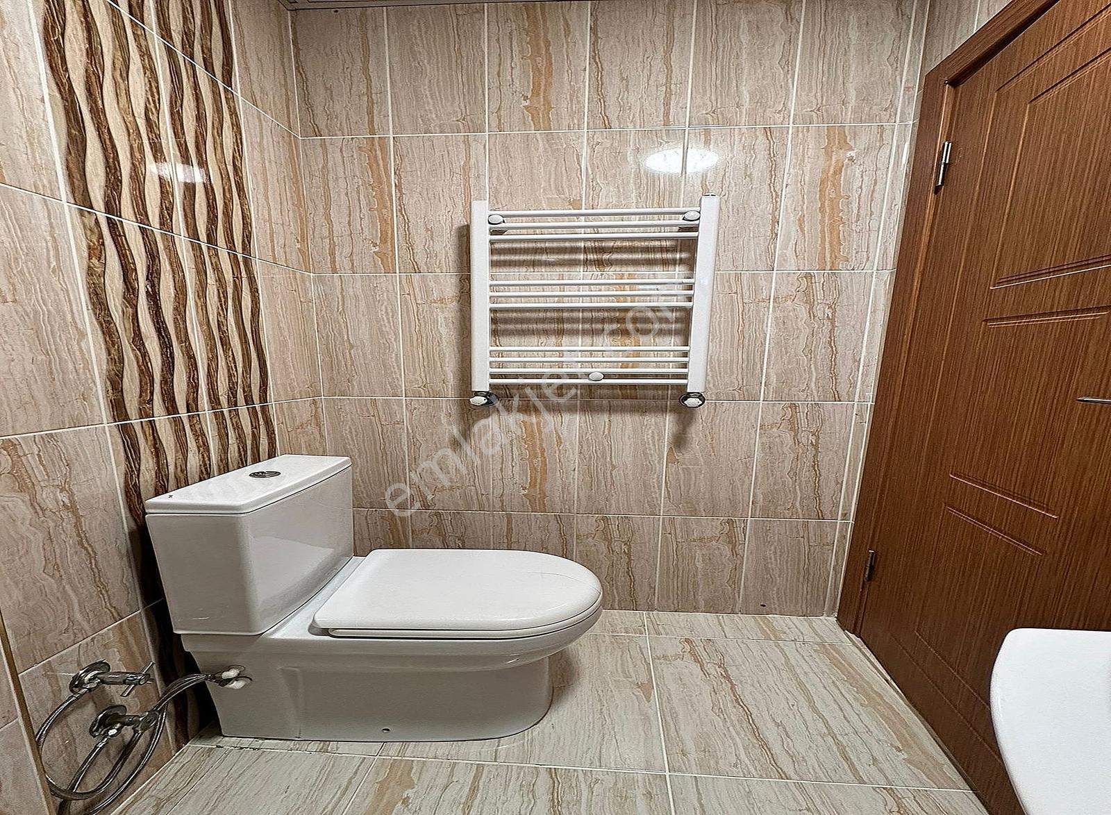 Beylikdüzü Efe'den Ara Kat Yeni Binada Balkonlu 2+1 Geniş Daire - Görsel 23