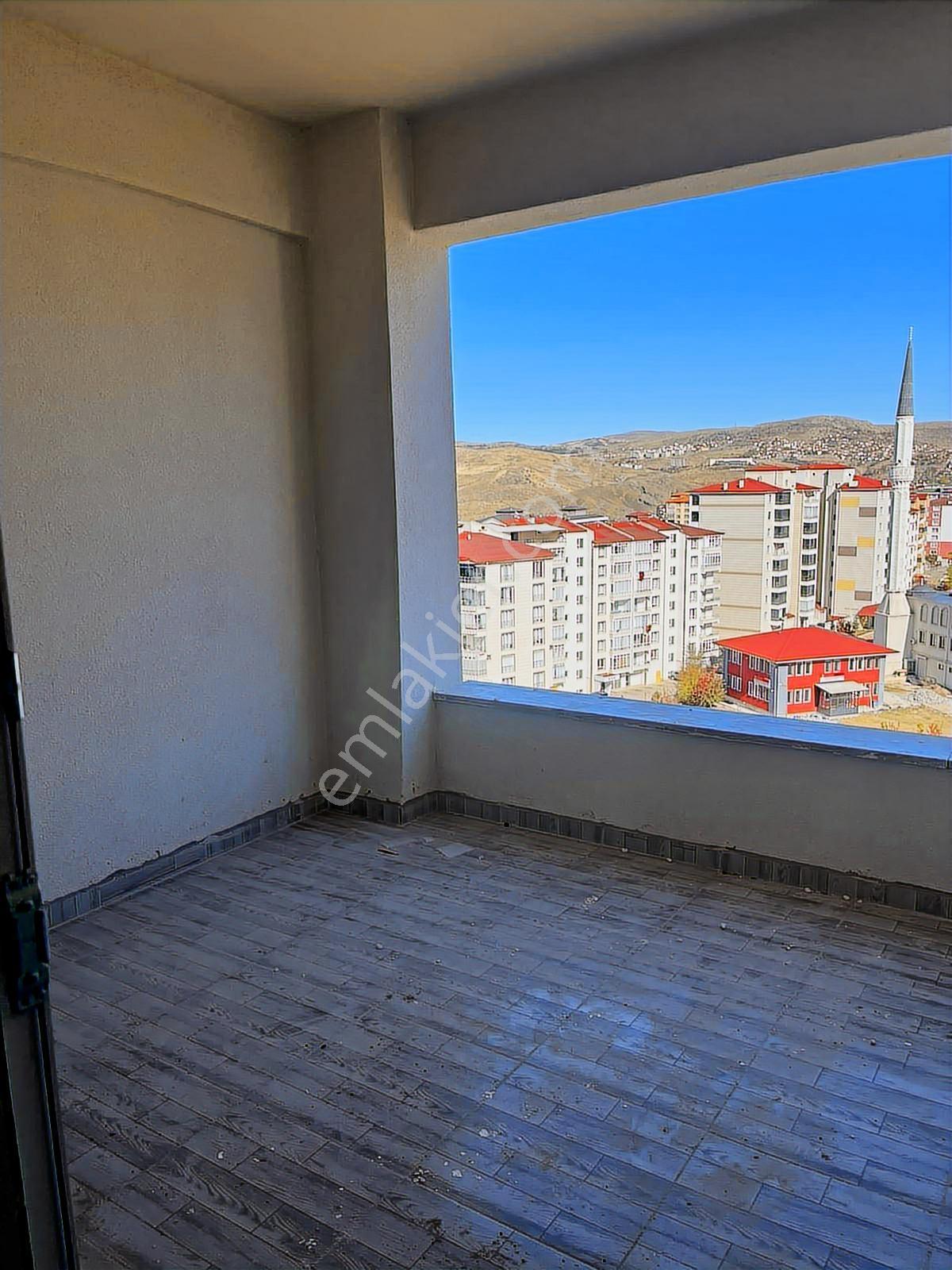 Çankaya Emlaktan Satılık Manzaralı 3+1 Daire - Görsel 12