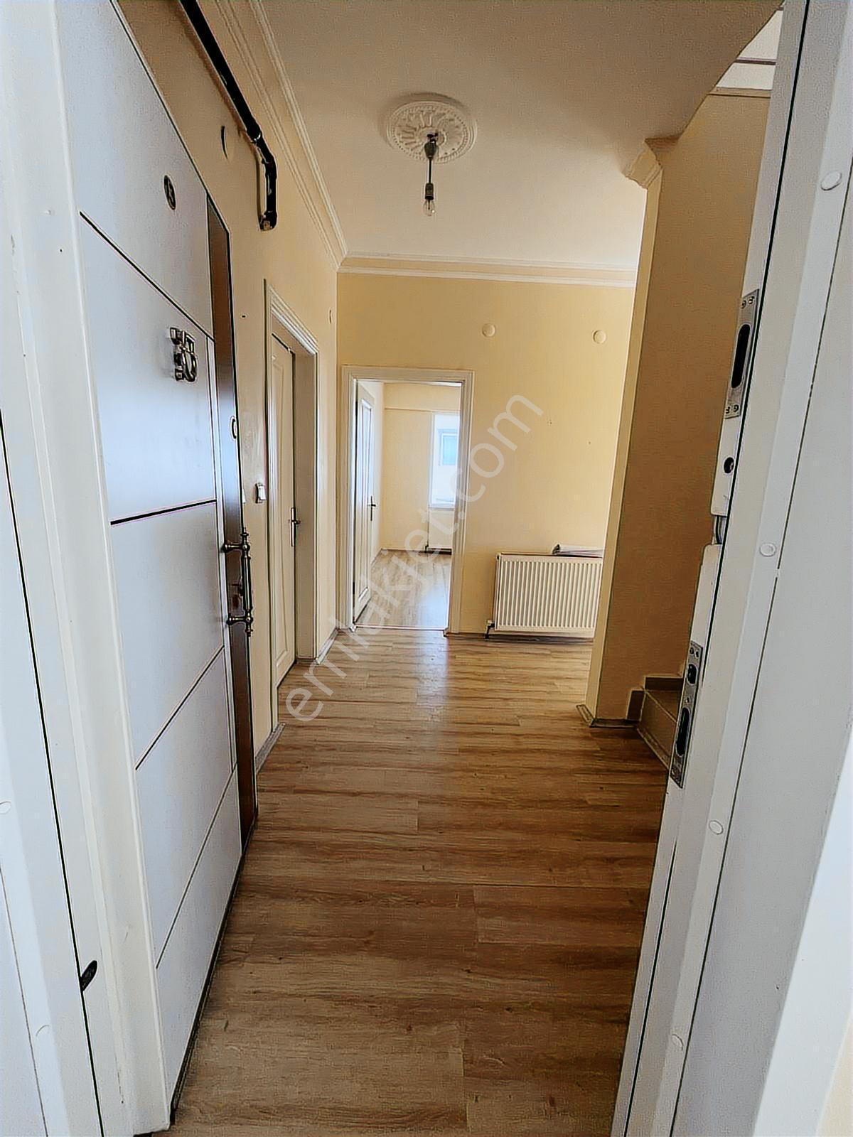 Çankaya Emlaktan Satılık Geniş Dubleks Daire - Görsel 4