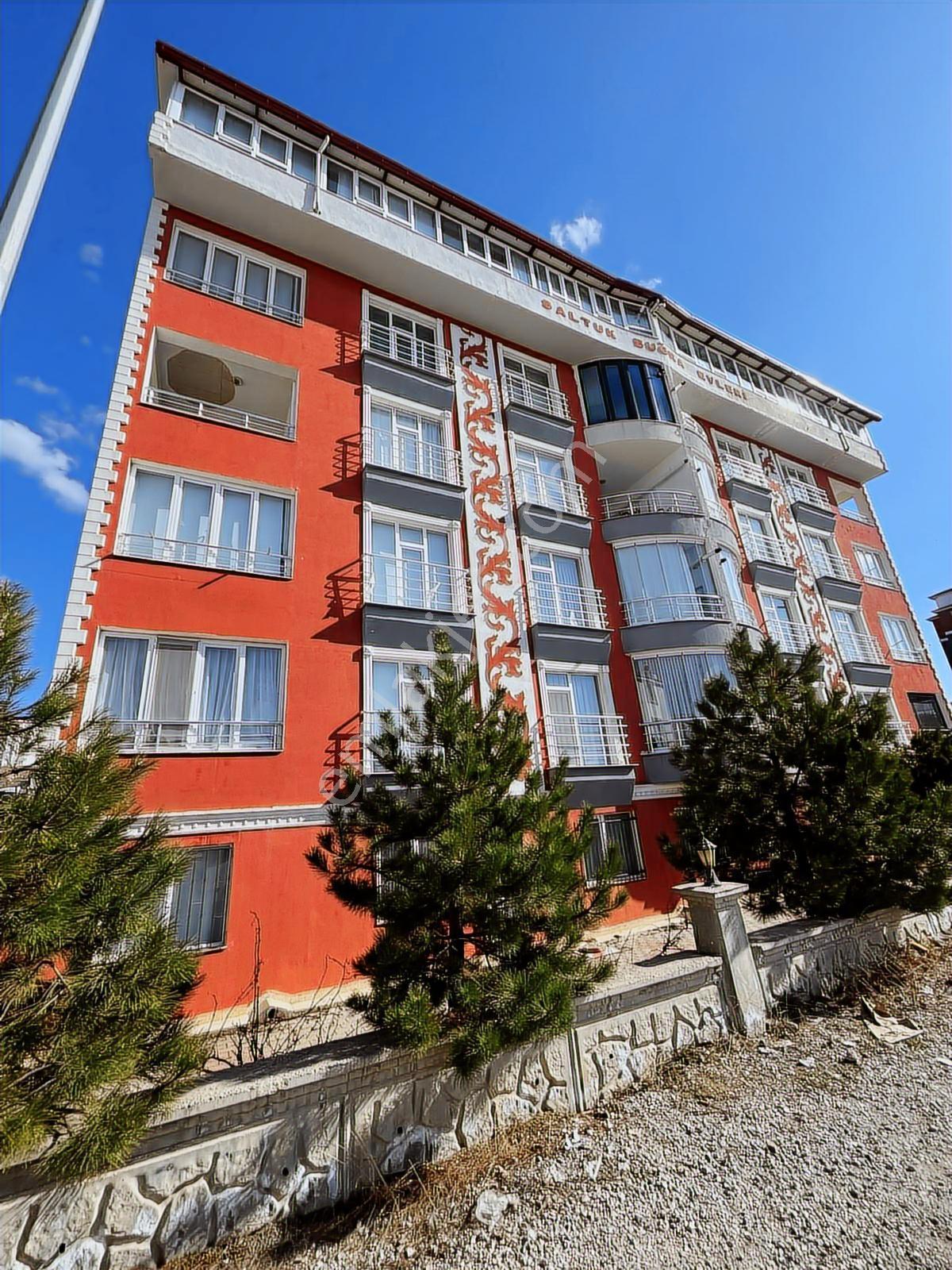 Çankaya Emlaktan Satılık Geniş Dubleks Daire - Görsel 27