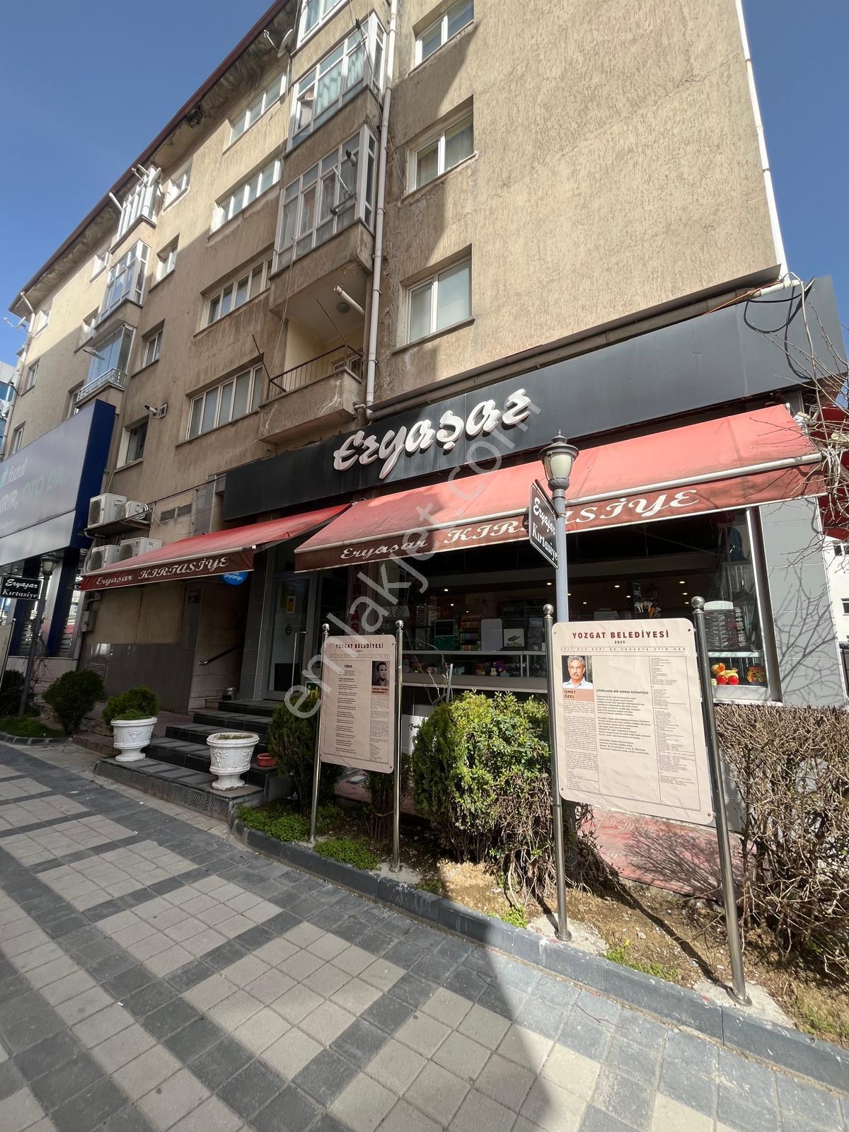 Çankaya Emlaktan Şehrin Kalbinde Satılık Dükkan - Görsel 2