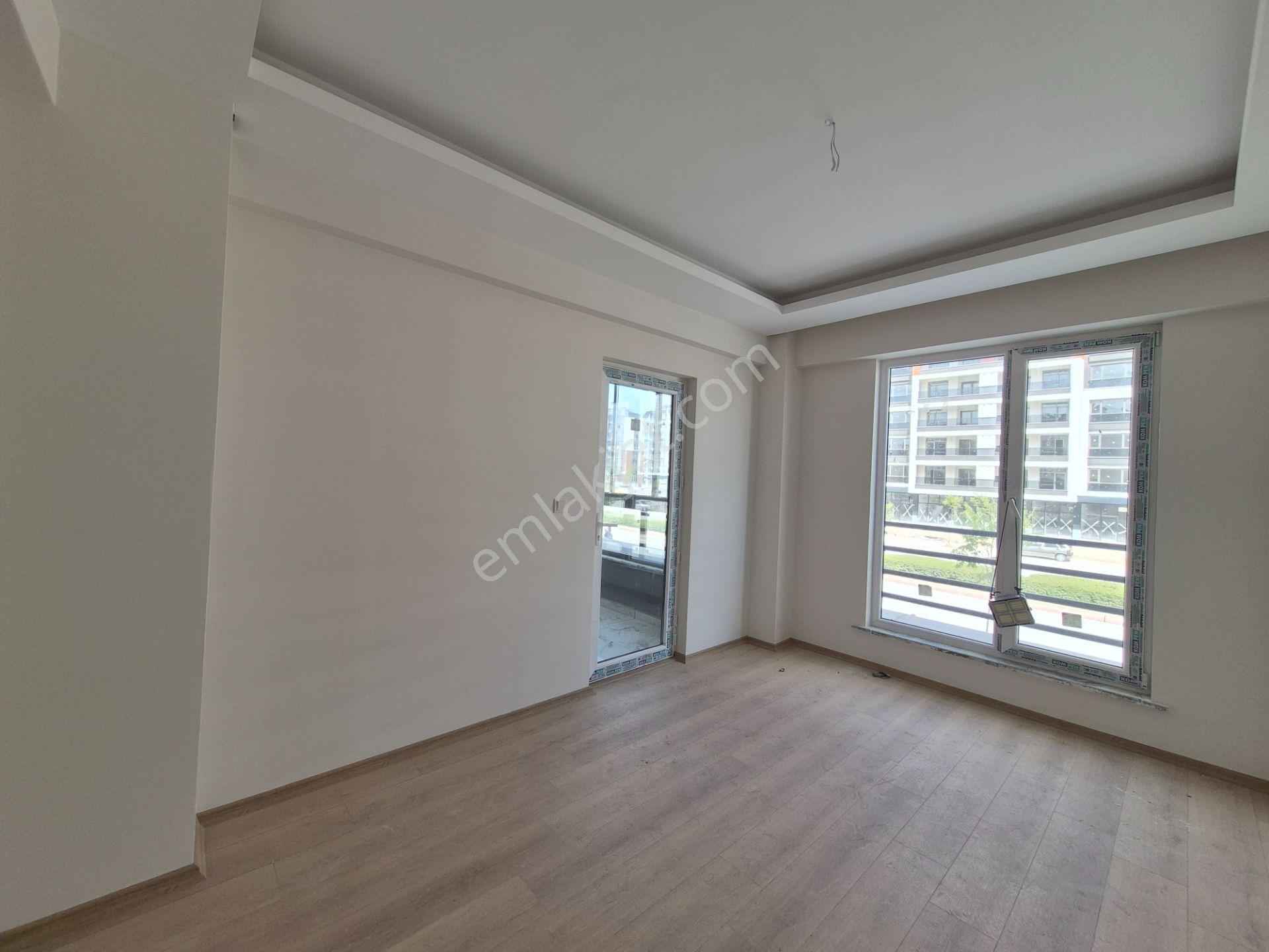 Genç Osman Cd. Cephe 3+1 Sıfır Site İçerisinde Kızartma Balkonlu Daire - Görsel 24
