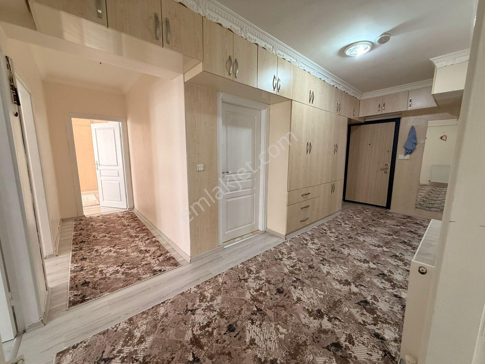 Keçiörende 4+1 Site İçinde Kısmı Manzaralı Geniş Köktapu Daire - Görsel 4