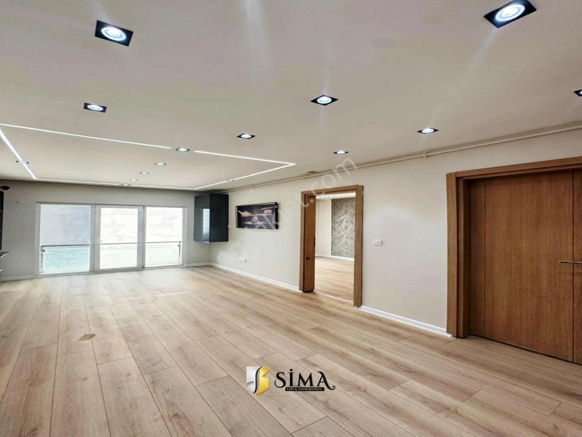 Havuz Manzaralı - Dekorlu - Site İçinde - En Marjinal 1+1 Satılık Daire - Kaçırılmaz Fırsatla !!! - Görsel 4