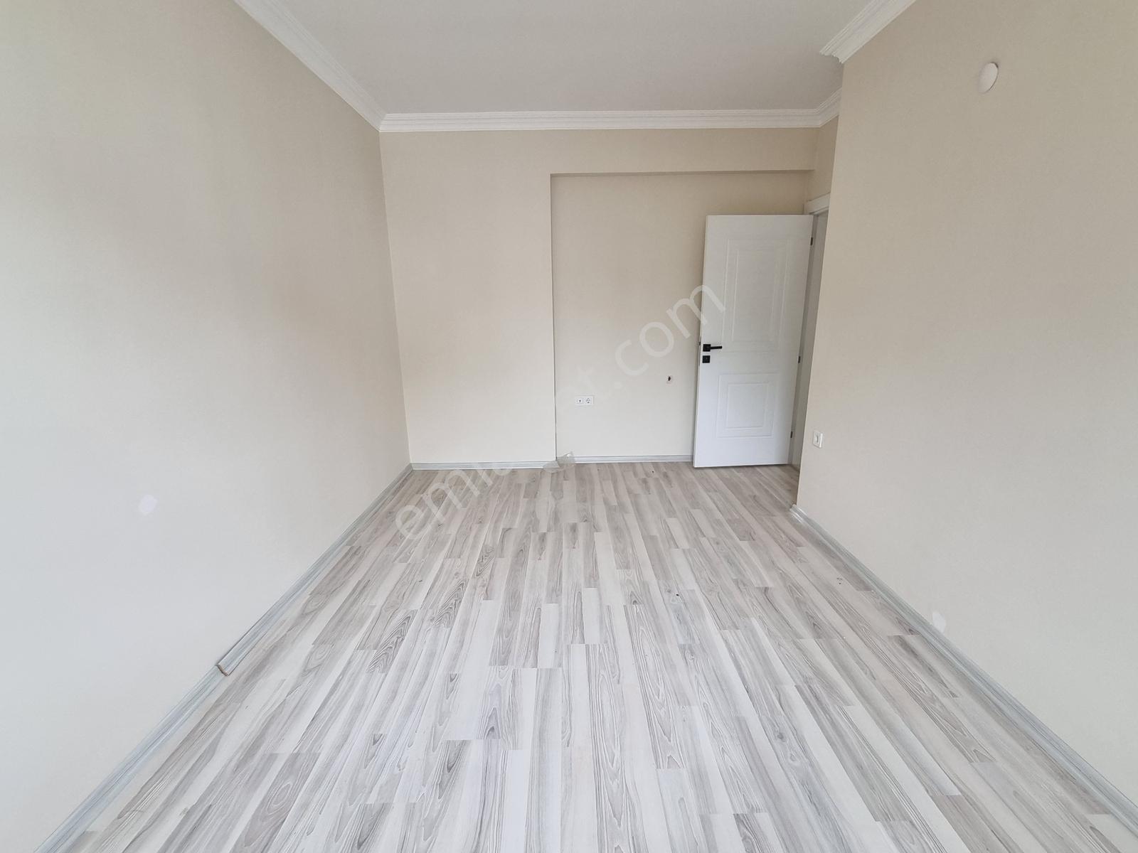 Ay Emlak'tan Armutlu Yılandar Mevkiinde Denize Yakın 2+1 Daire - Görsel 12