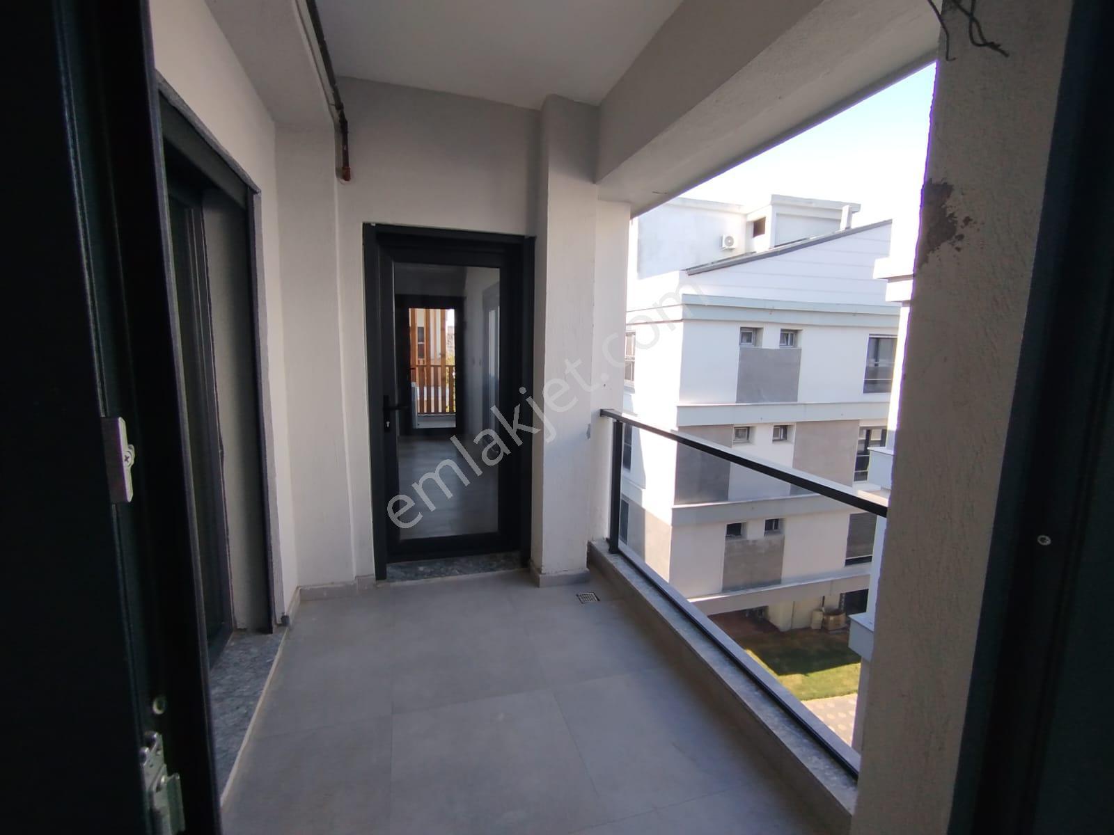 Borsa Yolu Üzeri Site İçinde Kiralık 3+1 Geniş Dubleks - Görsel 10