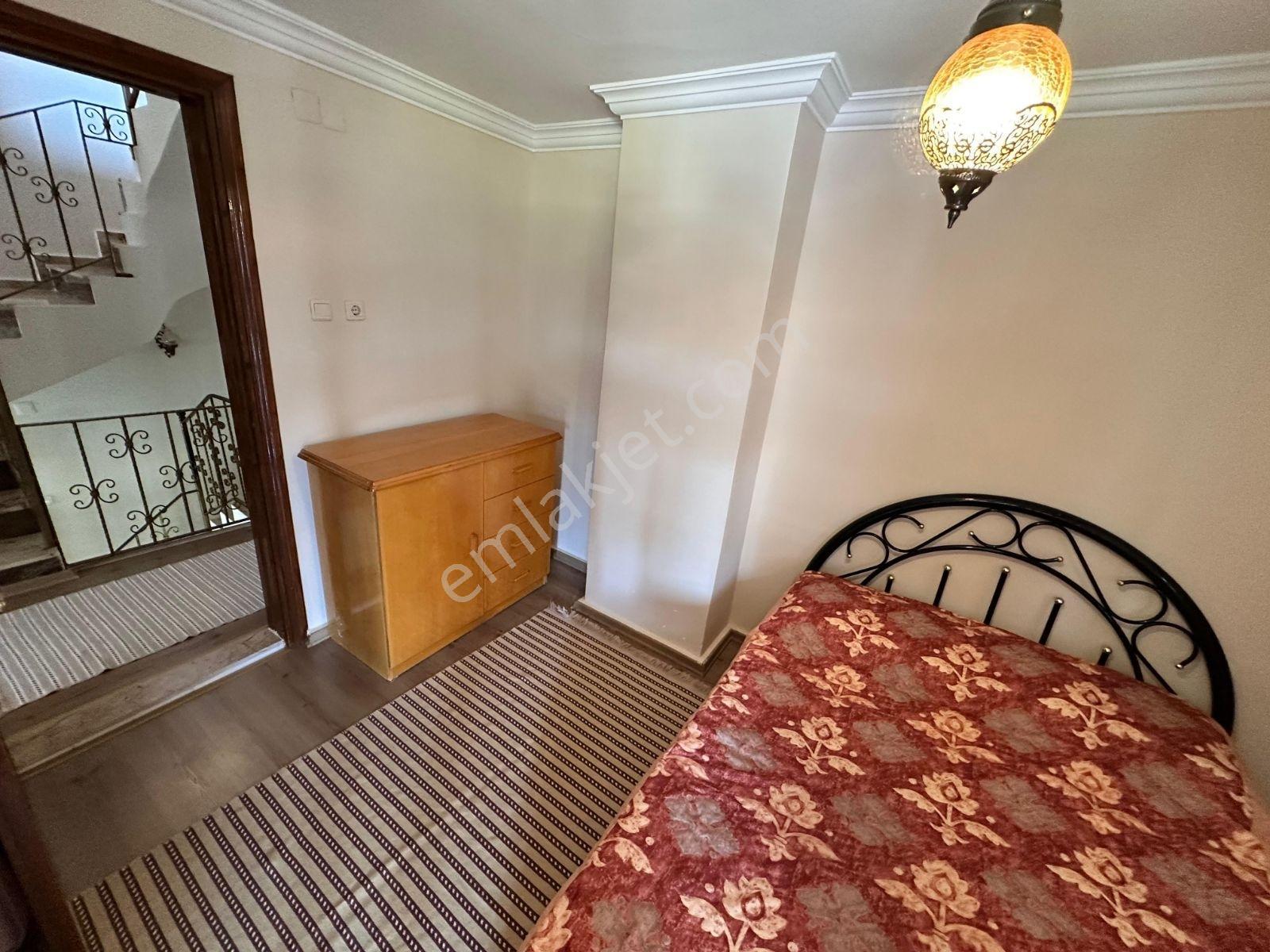 Kuşadası Davutlarda 5+2 Eşyalı Kiralık Villa - Görsel 6