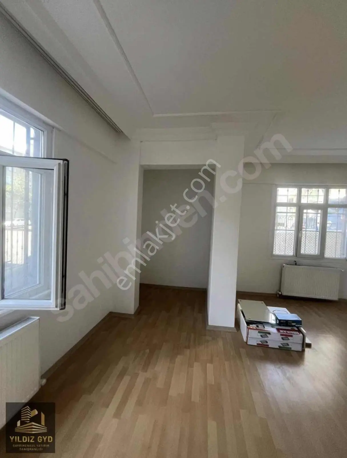 Barış Mahallesi Ana Cd Üzeri 3+1 110m2 Komple Yenilenen Daire - Görsel 3