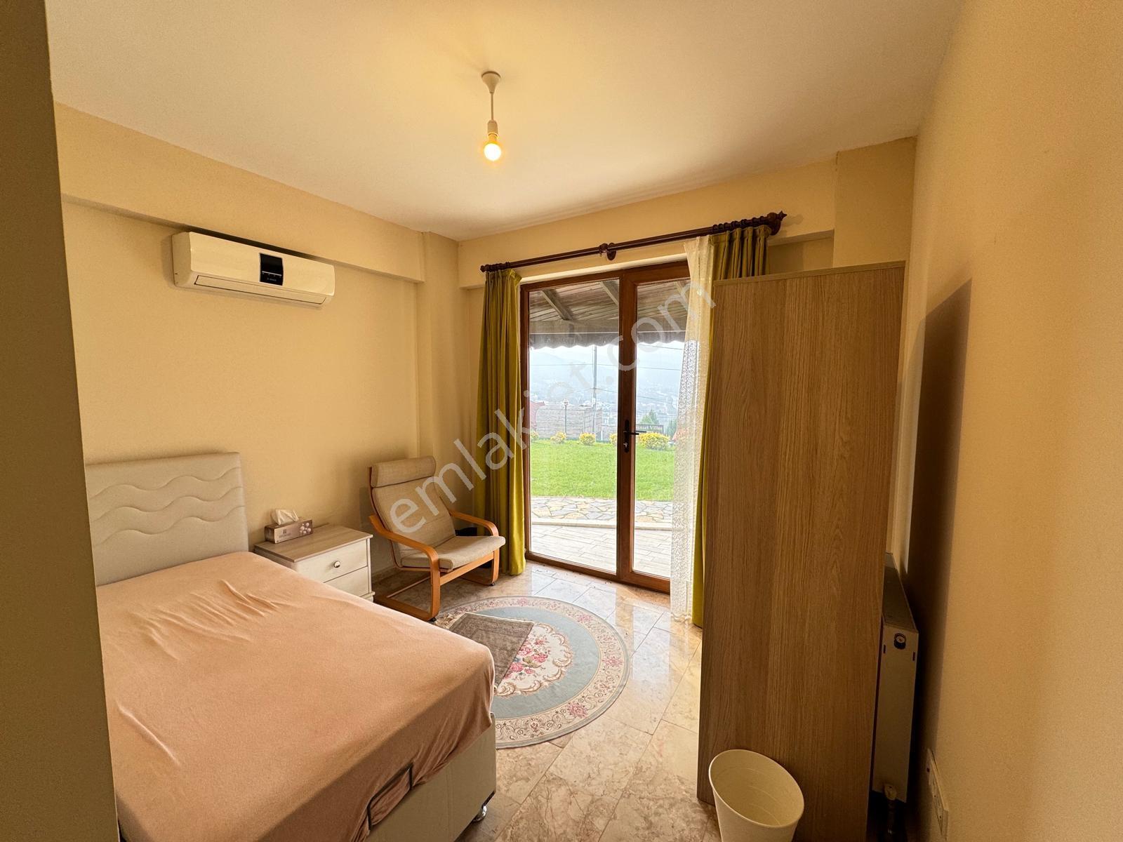 Sapanca Göl Mah,göl Manzaralı,bahçeli Eşyalı 2 Adet Lüks Villa! - Görsel 3