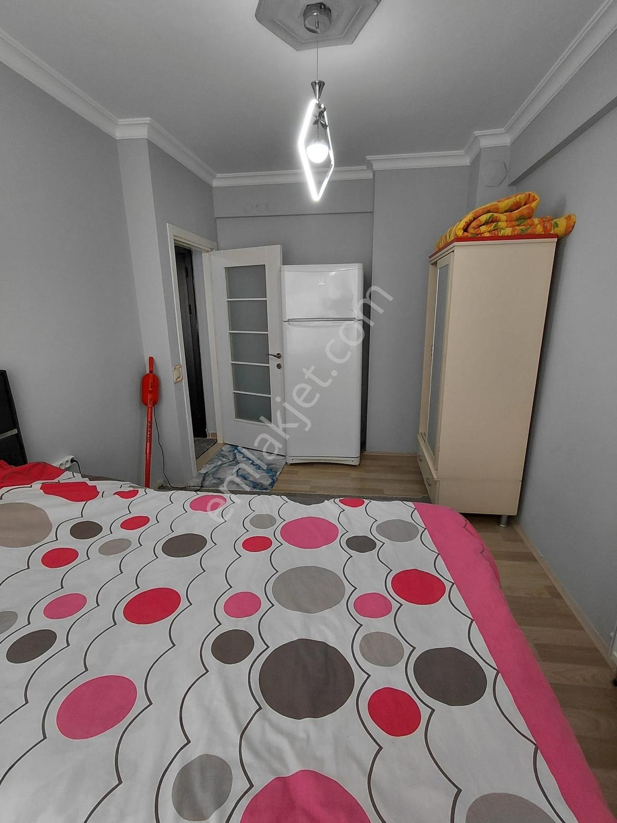 Kumlubelde Tramvay Yakını İskanlı Arakat Eşyalı 1+1 Zm-9 - Görsel 2