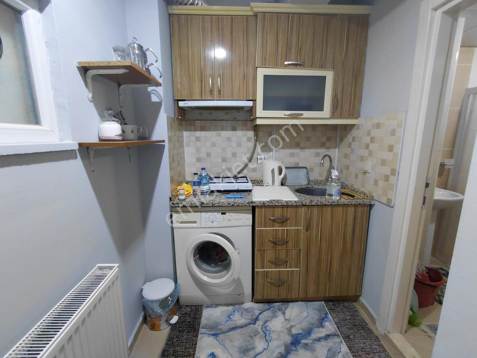 Kumlubelde Tramvay Yakını İskanlı Arakat Eşyalı 1+1 Zm-9 - Görsel 9