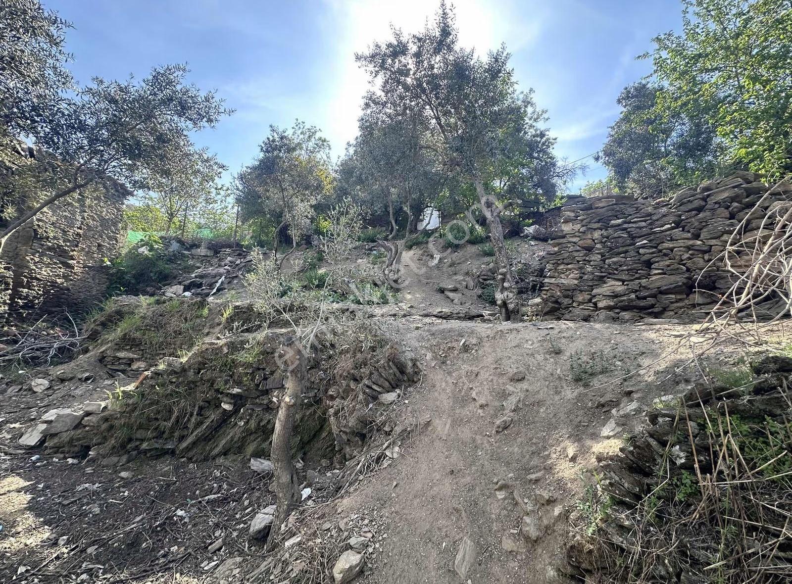 Muğla Yatağan Turgut Mahallesinde Satılık Taş Evli Arsa Fırsatı - Görsel 11