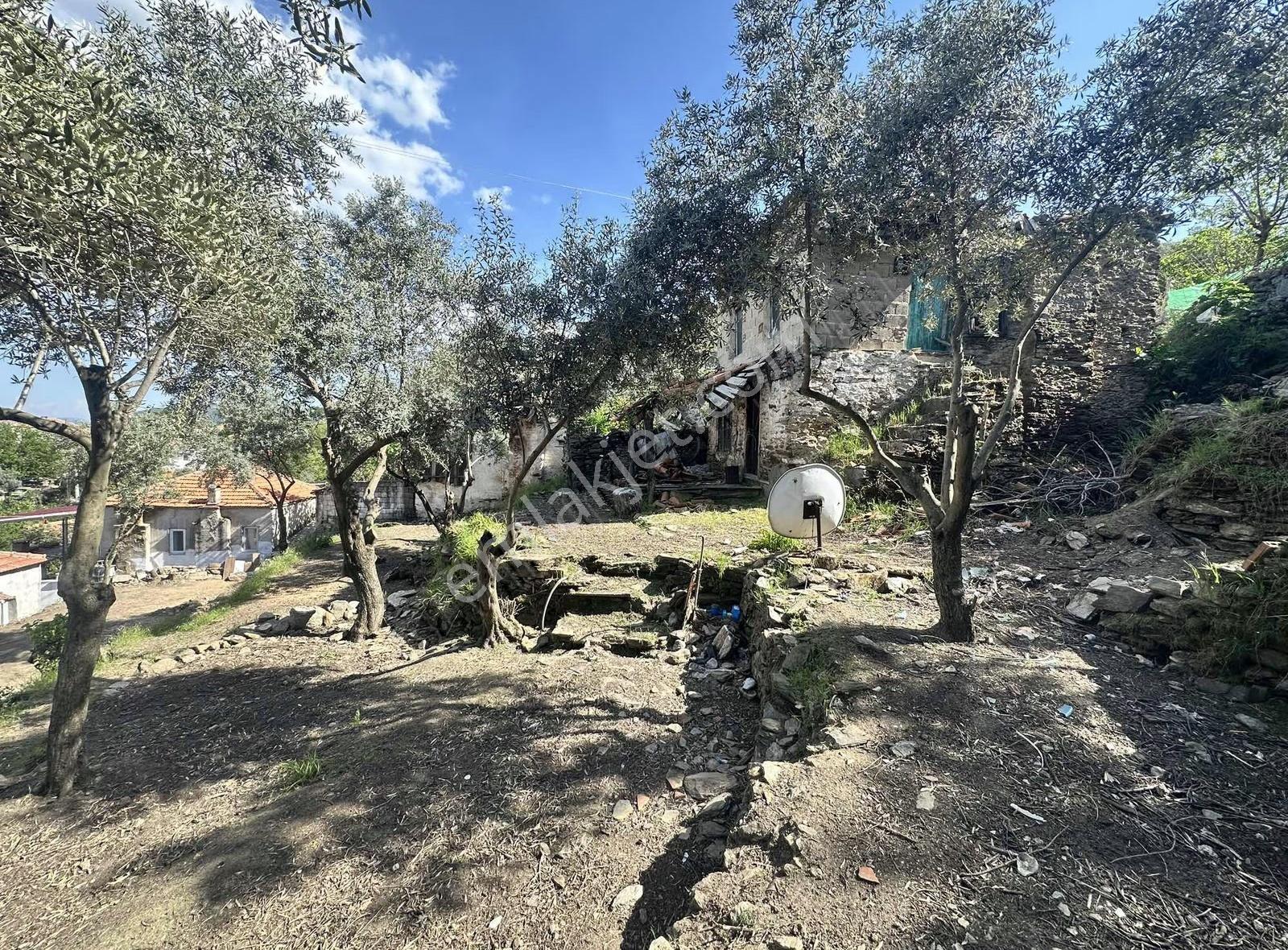 Muğla Yatağan Turgut Mahallesinde Satılık Taş Evli Arsa Fırsatı - Görsel 13