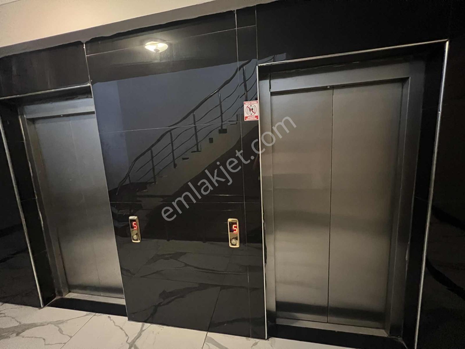 Yeşilloft'tan Kiralık 1+1 Eşyalı Daire - Görsel 5