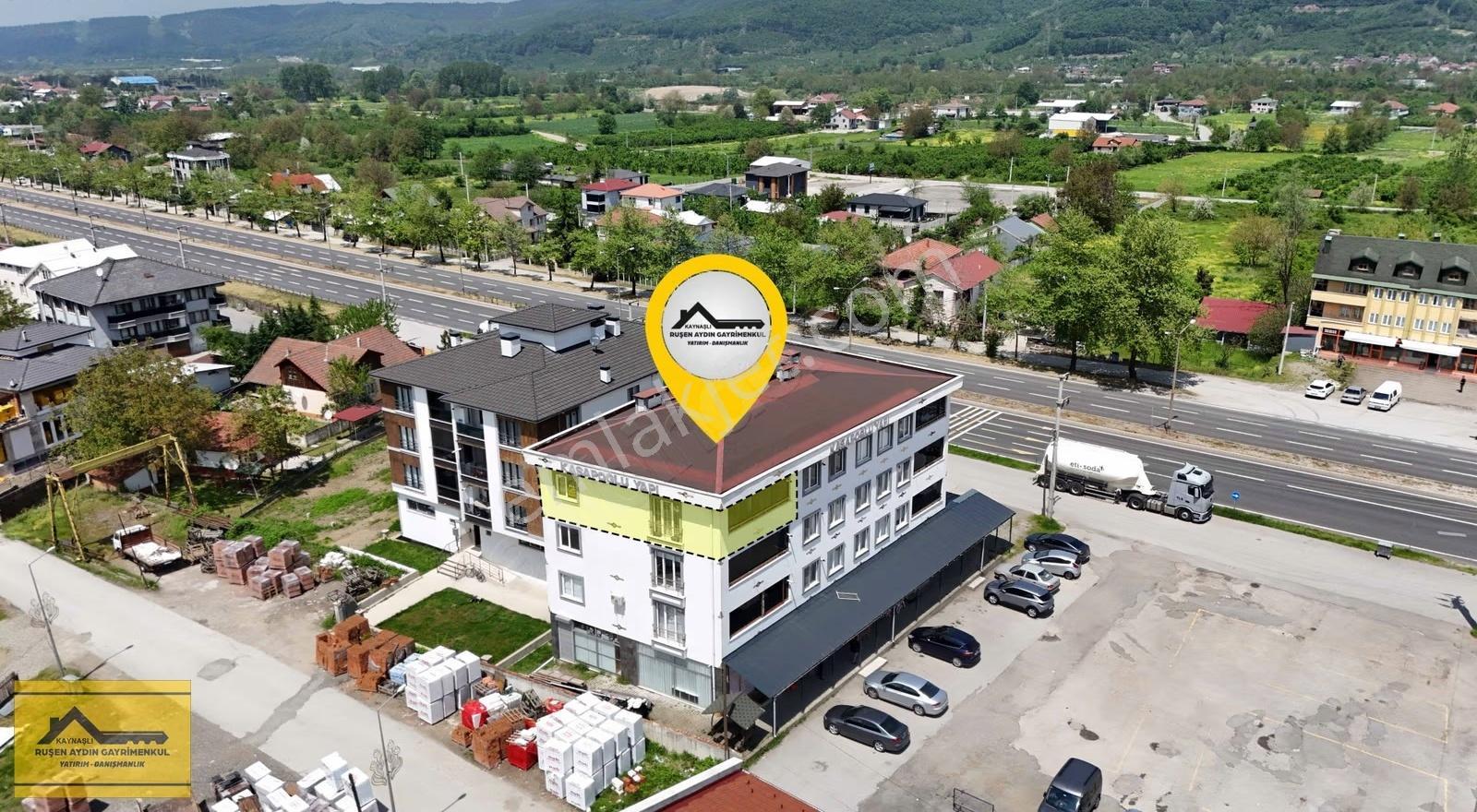Ruşen Aydın Gyd'den Kaynaşlı Merkezde 2+1 Asansörlü Daire