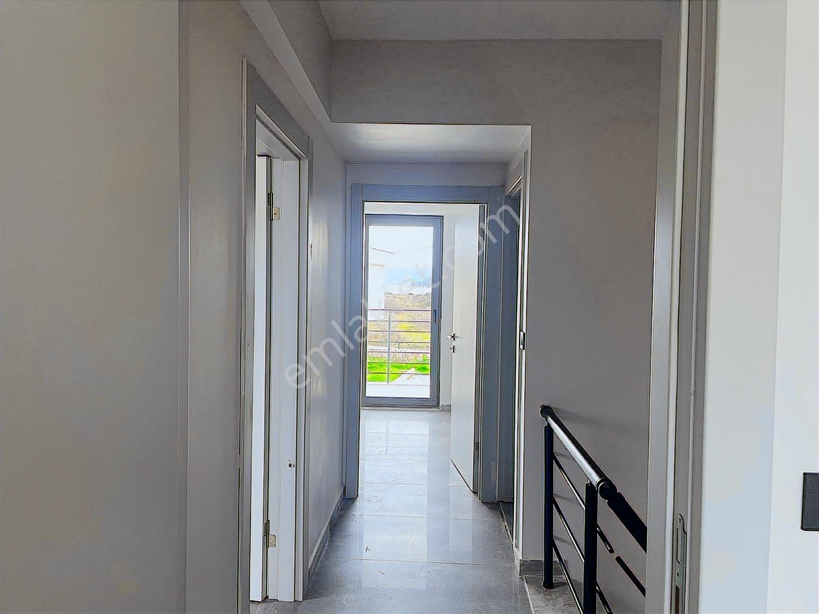 Bodruma Yakın Milas Kazıklı Da 3+1 İkiz Villa Satılık - Görsel 28