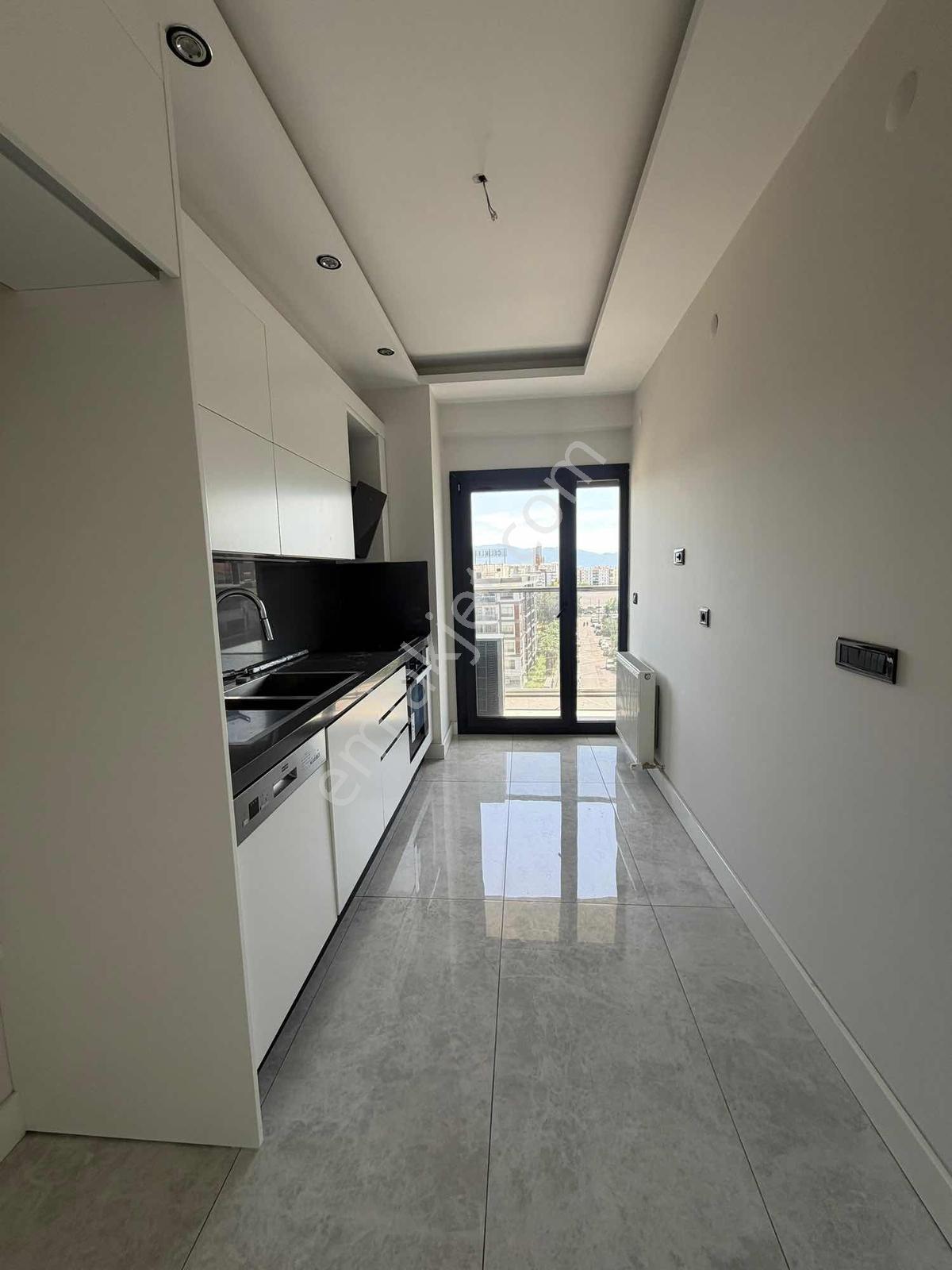 Çigli Ataşehir'de Kiralık 2+1 Daire - Görsel 26