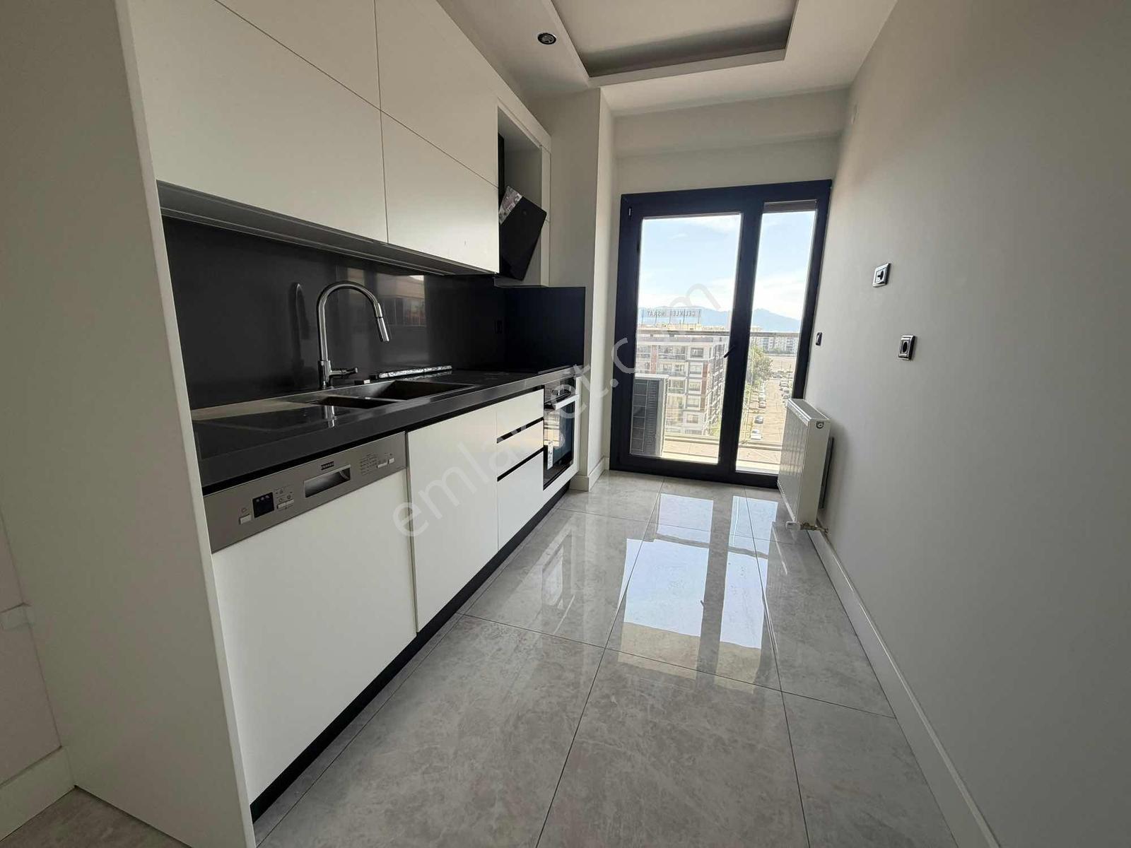 Çigli Ataşehir'de Kiralık 2+1 Daire - Görsel 22
