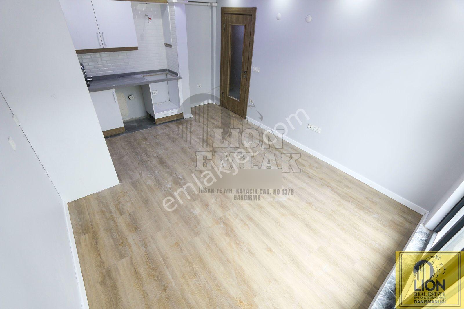 Lıon Emlak'tan 100 Yıl Mahallesinde 1+1 Sıfır Kiralık Daire - Görsel 3