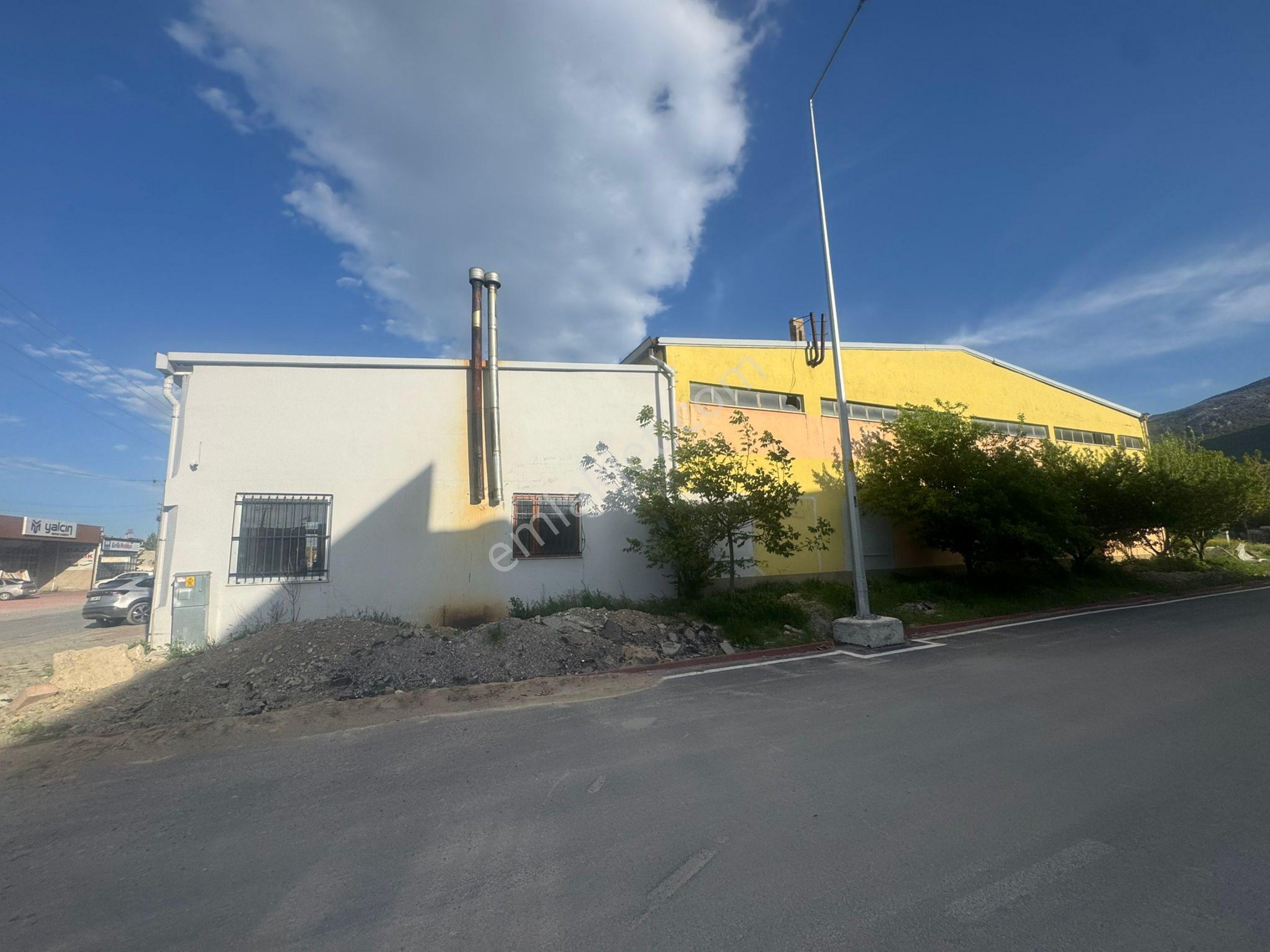 Akşehir Yeni Sanayii Sitesi Hadtane Yoluna Cephe İşyeri Dükkan - Görsel 7