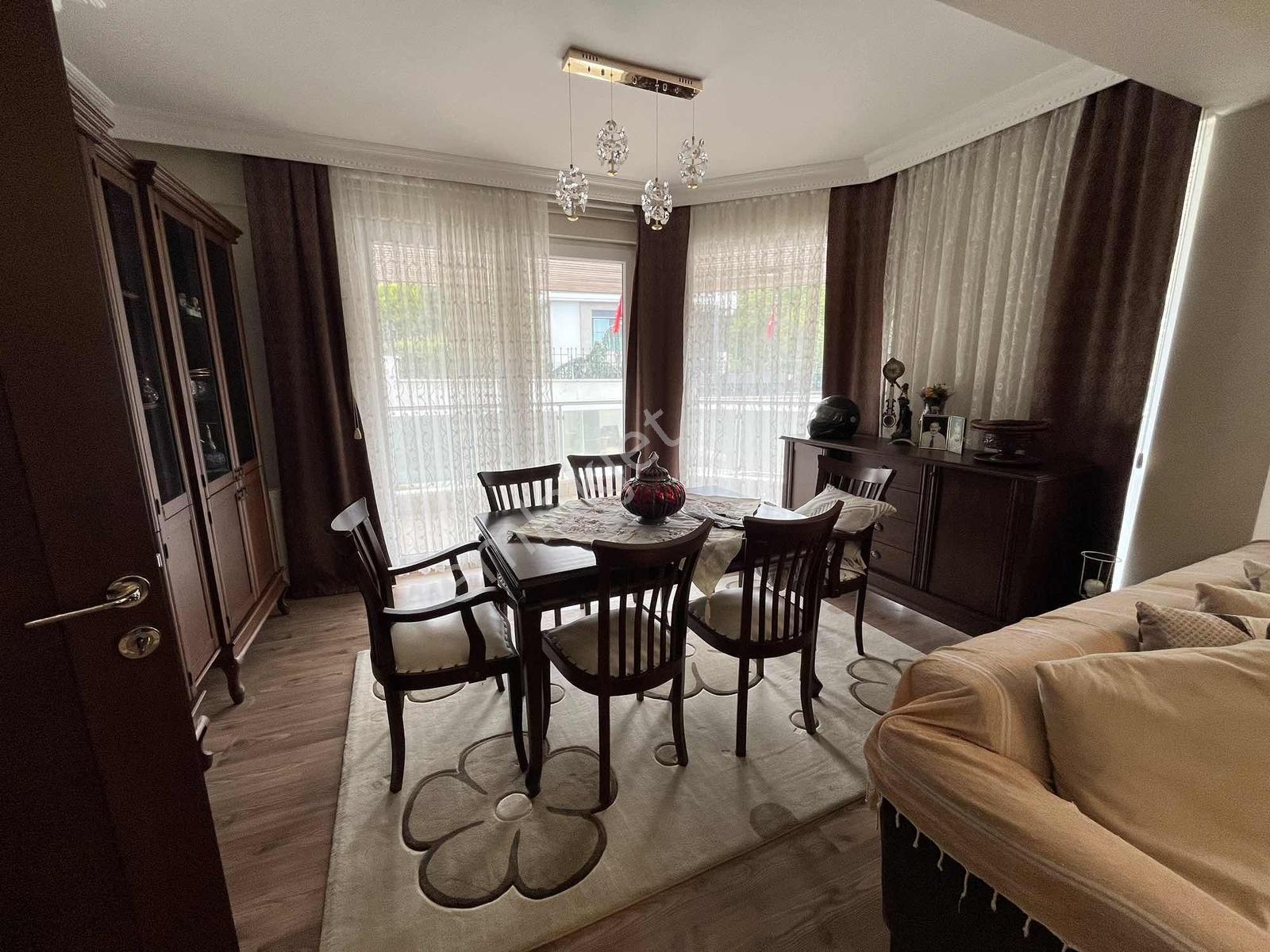 Rw Land Gayrimenkul Hüdavendigar İç Dış Yenilenmiş Satılık Villa - Görsel 24