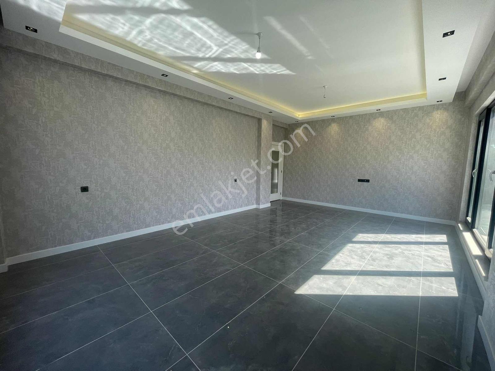 Erenköy Mahallesinde Özel Yapım Villa - Görsel 21
