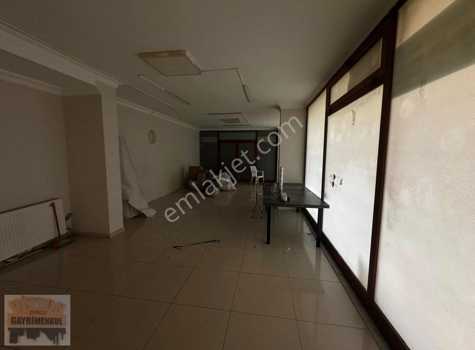 Beylikdüzü Kolejler Bölgesi Kiralık Dükkan - Görsel 3