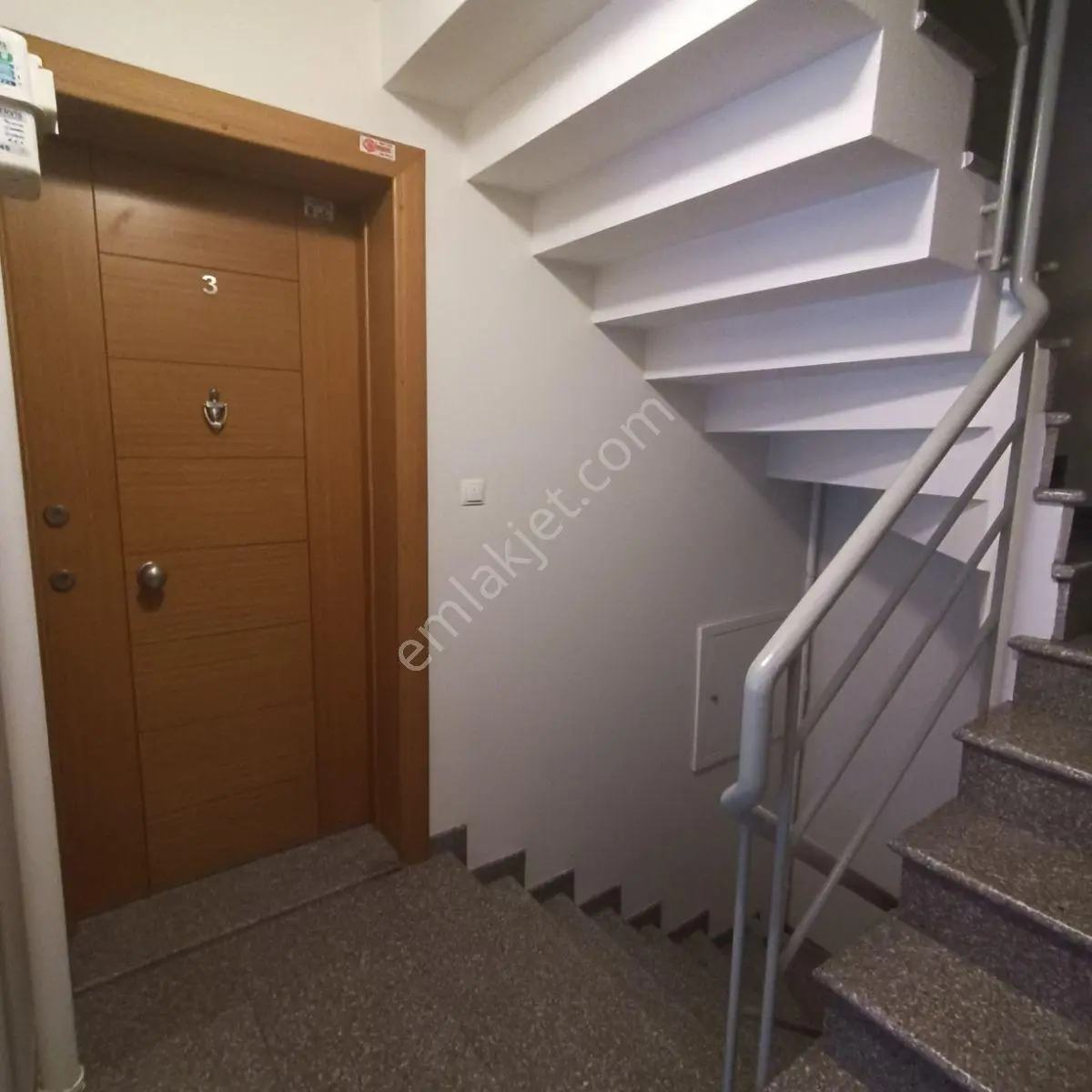 Eyüpsultan Güzeltepe Nurtepe Metro Yanıbaşında Kiralık Daire - Görsel 31
