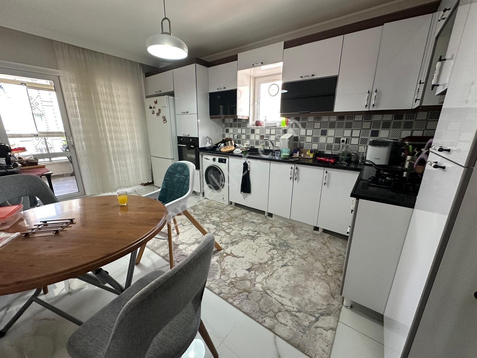Malazgirt Mah'de 3+1 120m2 Asansörlü Full Yapılı Cadde Üzeri - Görsel 33
