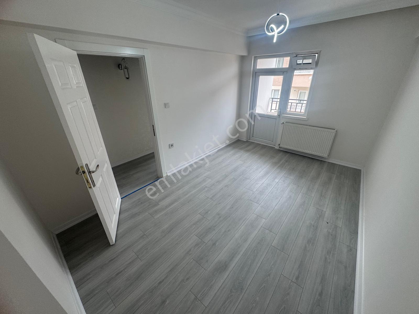 Malazgirt Mah'de 3+1 120m2 Asansörlü Full Yapılı Cadde Üzeri - Görsel 27