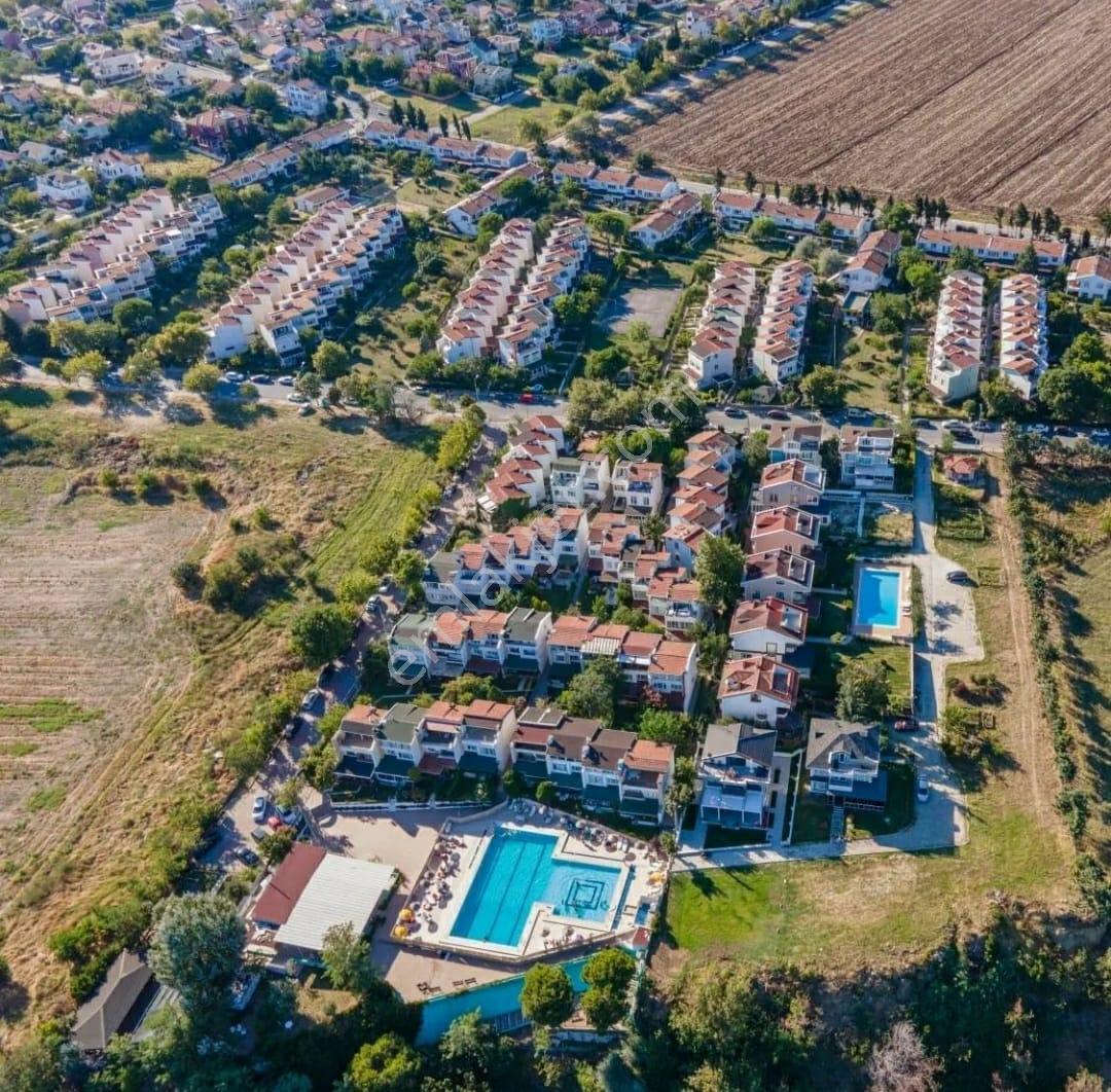 Silivri Basınkent 1'de Havuz Ve Deniz Manzaralı Kiralık Yazlık - Görsel 6