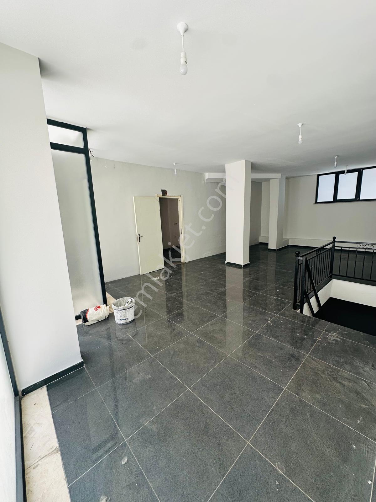 Üç Kardeşler'den Cebeci Mah. 330m2 Satılık Depolu Dükkan 2 Adet - Görsel 21