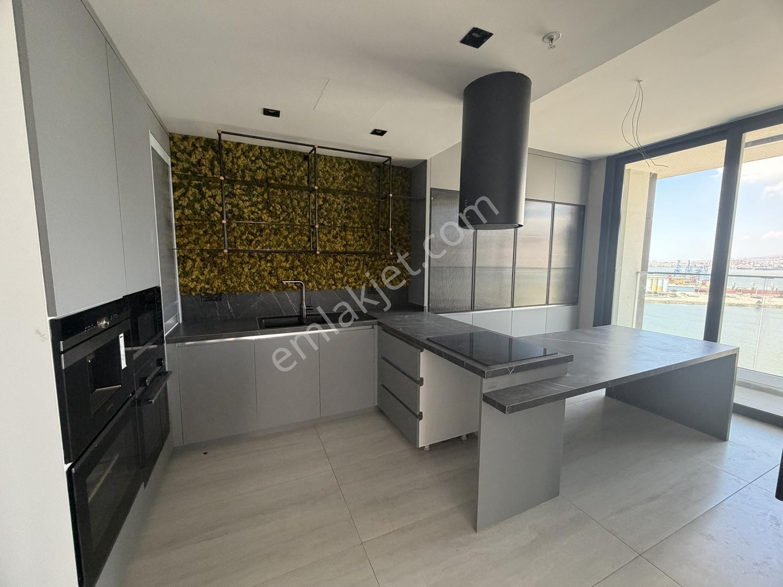 İzmir Modda Port Deniz Manzaralı Ultra Lüks Satılık Penthouse - Görsel 12