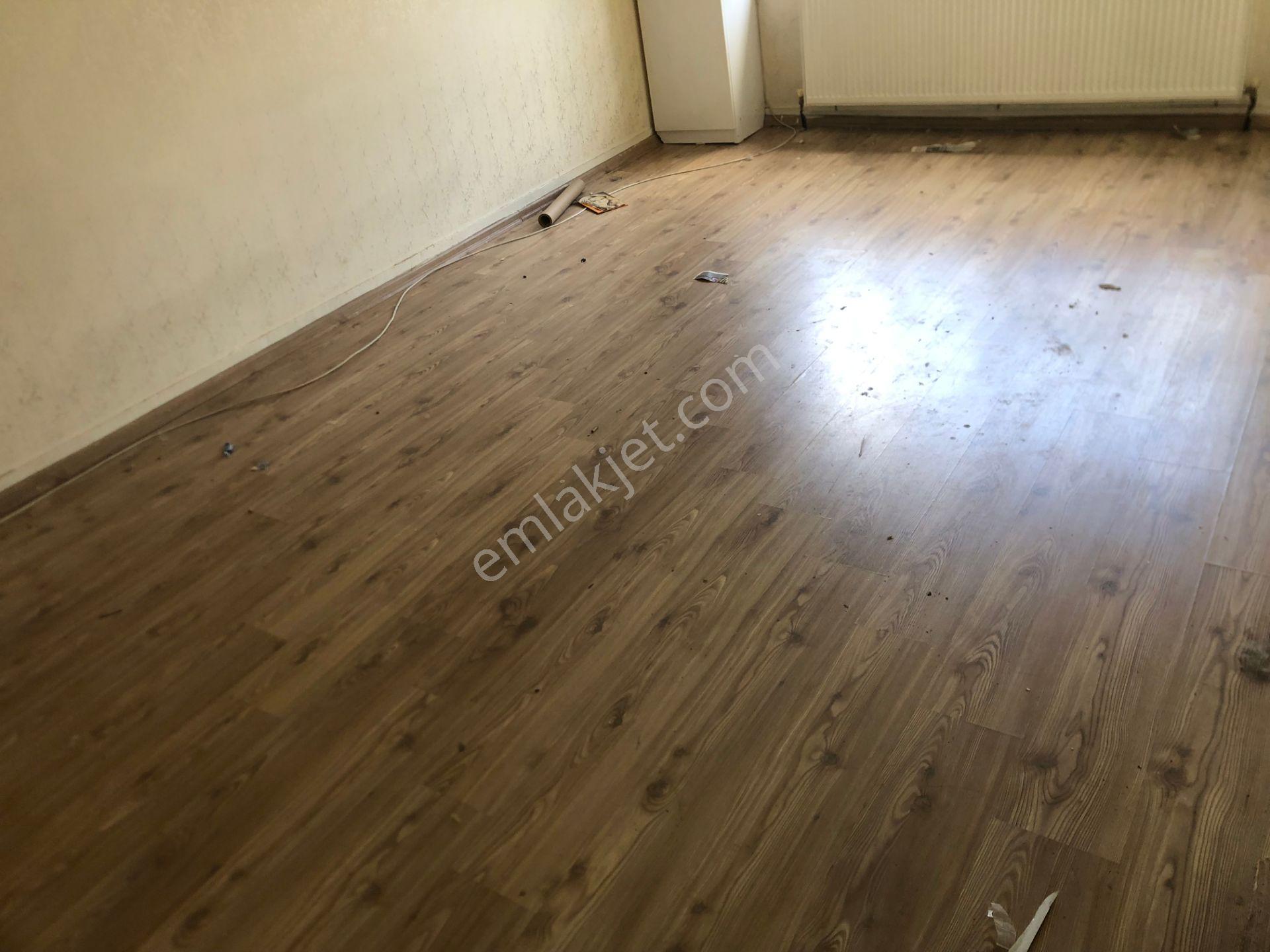 Arena Hotel Arkasında Satlık Krediye Uygun Kombili 2+1 Daire - Görsel 3