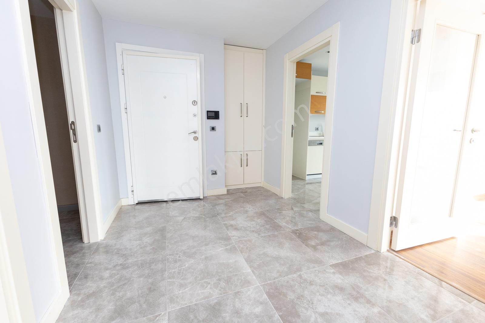 Gülpark Yaşam'da Kiralık Muhteşem Manzaralı 2+1 Daire - Görsel 5