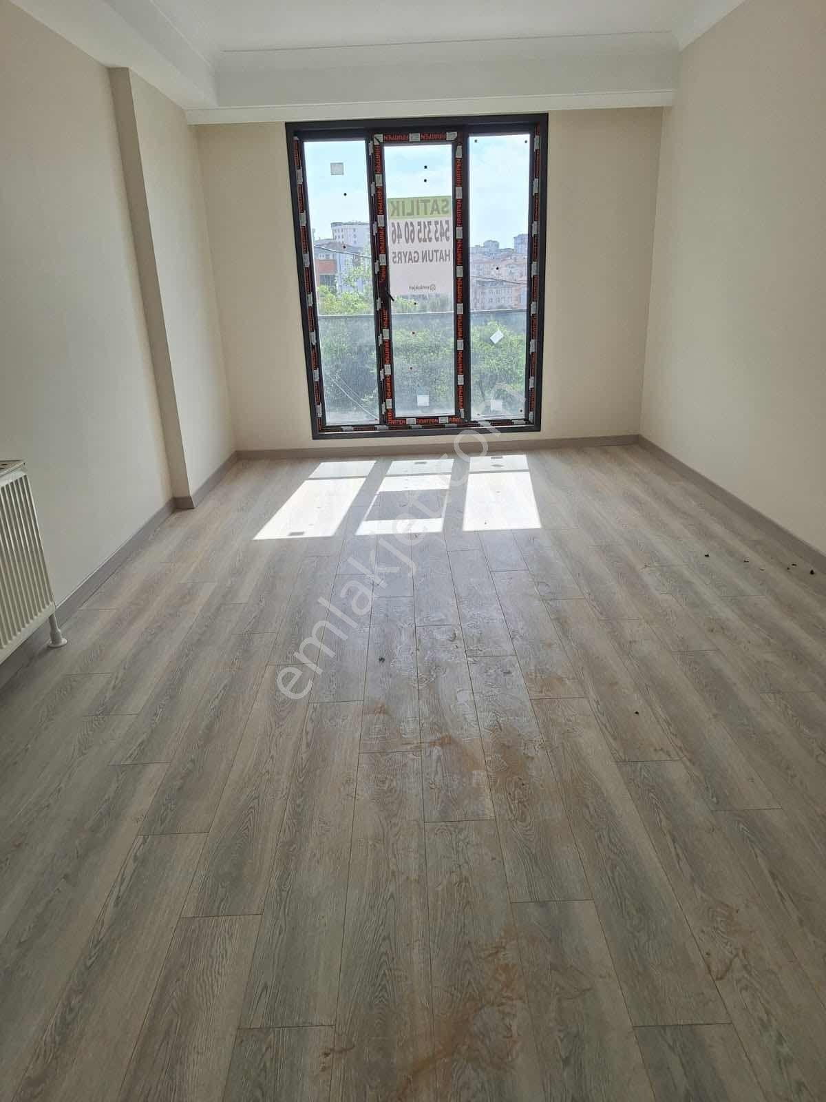 Pendik Çamçeşme Mahallesin'de Satılık 2+1 Sıfır Daire Kat Mülkiyetli