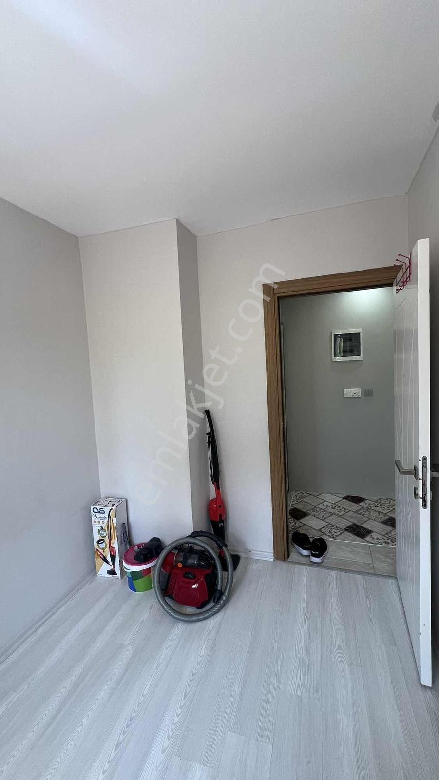Aydoğmuş'da Yüksek Giriş 2+1 Ayrı Mutfaklı Masrafsız - Görsel 15
