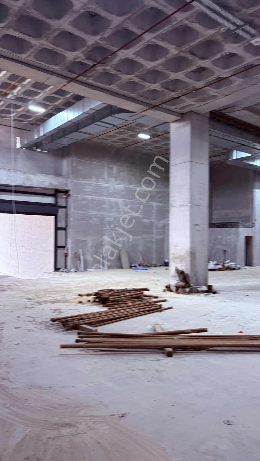 Emlakyap Tan Kiralık Sıfır Binada 2.000 M2 Depo Antrepo Üretim - Görsel 8