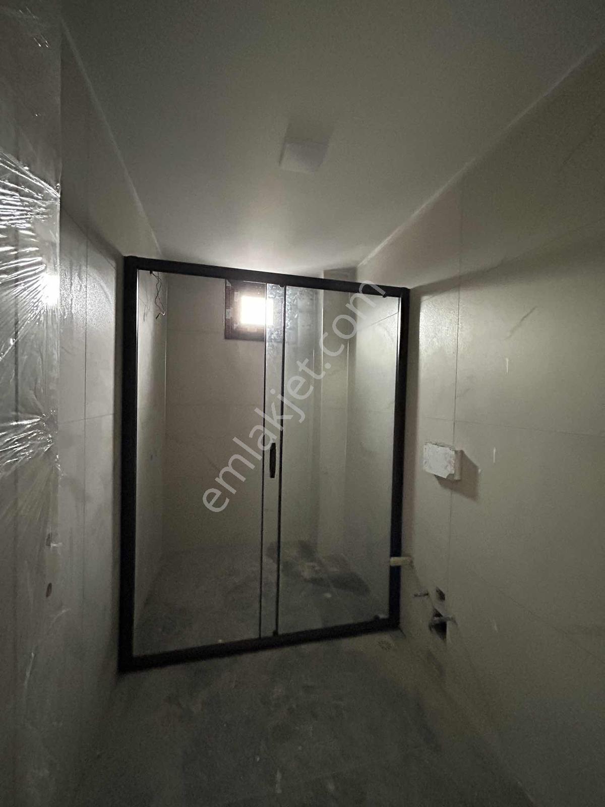 Erdemli Koyuncu Merkezde 1+1 50m2 Havuzlu Daire - Görsel 10