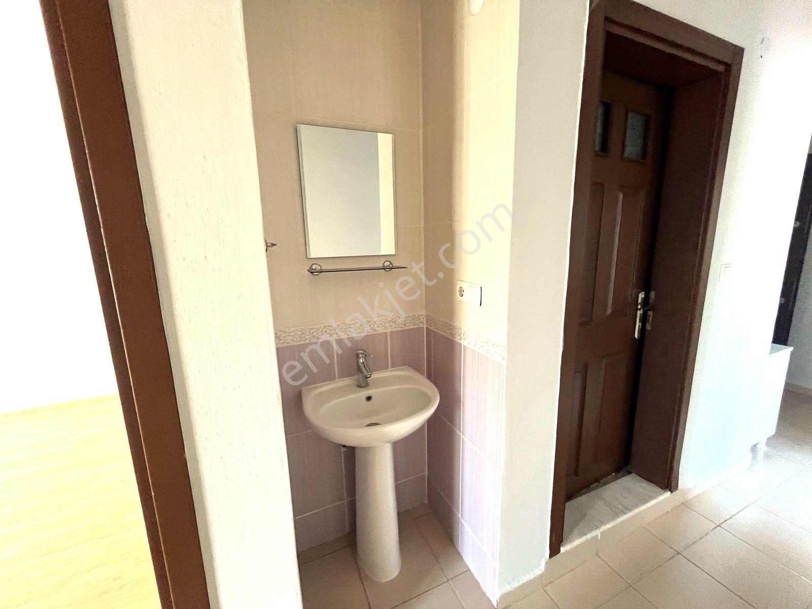C21 Bal'dan Paşaalanı Mah.'de Merkezi Konumda Kiralık 3+1 Daire - Görsel 29