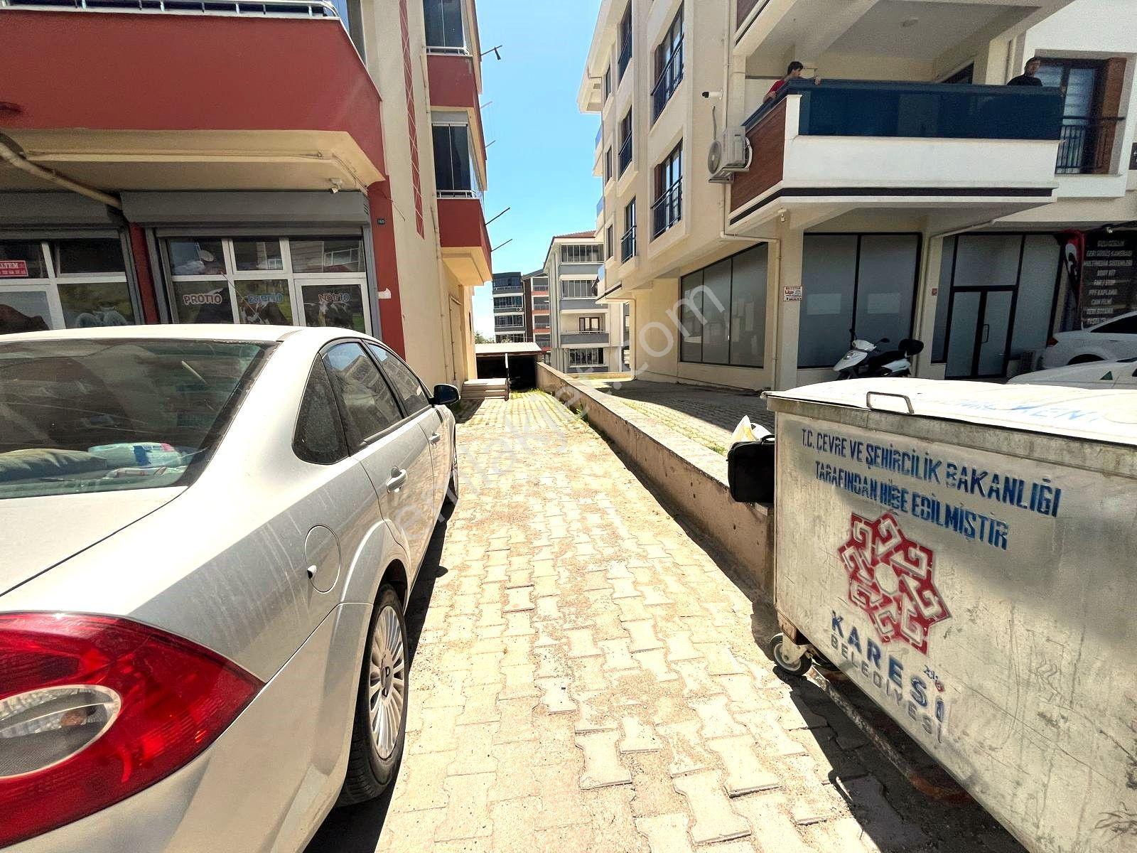 C21 Bal'dan Paşaalanı Mah.'de Merkezi Konumda Kiralık 3+1 Daire - Görsel 4