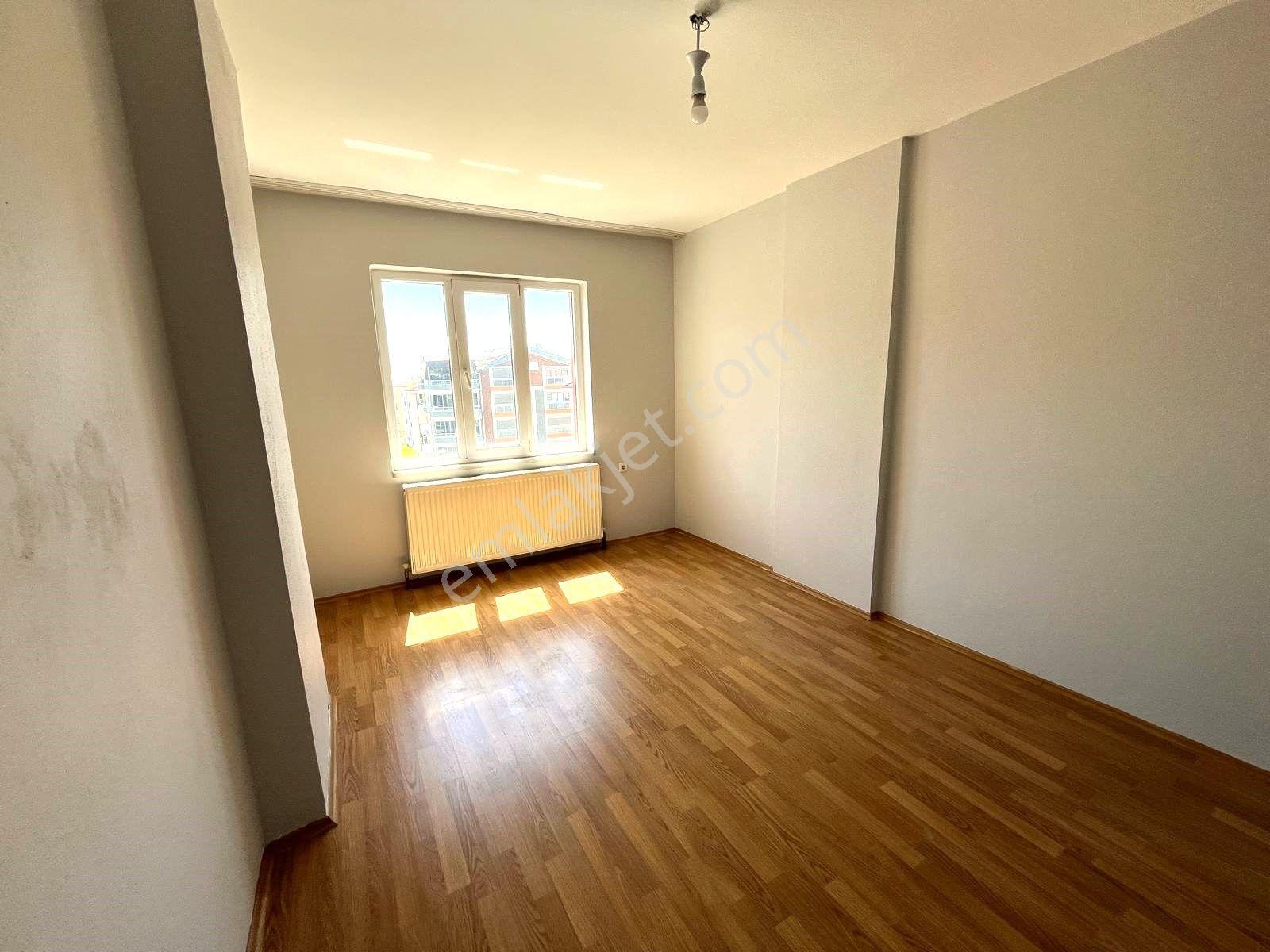 C21 Bal'dan Paşaalanı Mah.'de Merkezi Konumda Kiralık 3+1 Daire - Görsel 24
