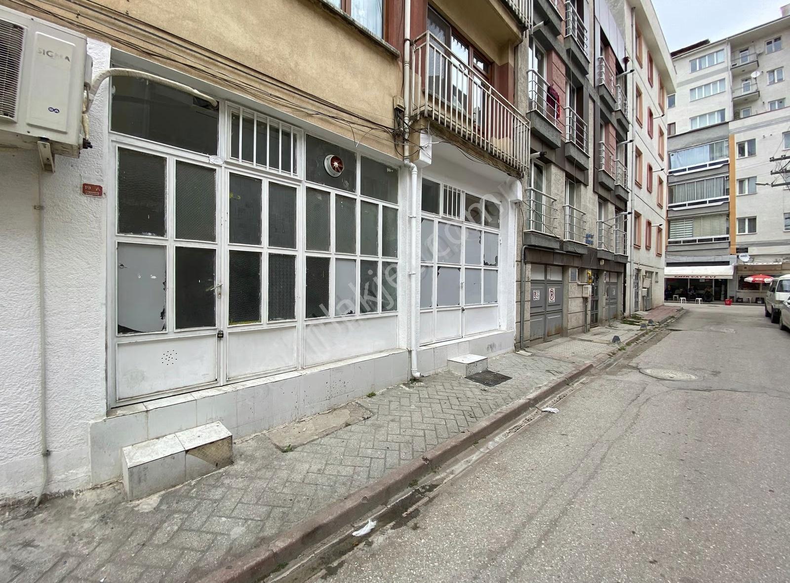 Çırağan Emlak'tan Hatboyu Yakını 2 Bölmeli İşyeri/dükkan - Görsel 8