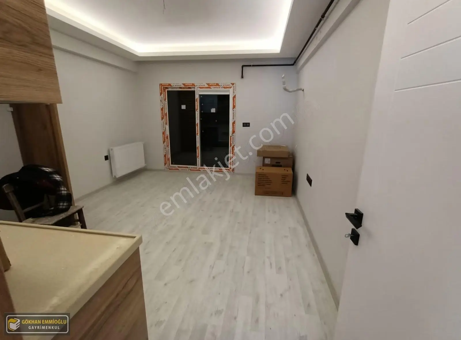 Latife Hanım Mahallesi'nde Kiracılı 1+1 Doğalgazlı Satılık Daire - Görsel 3
