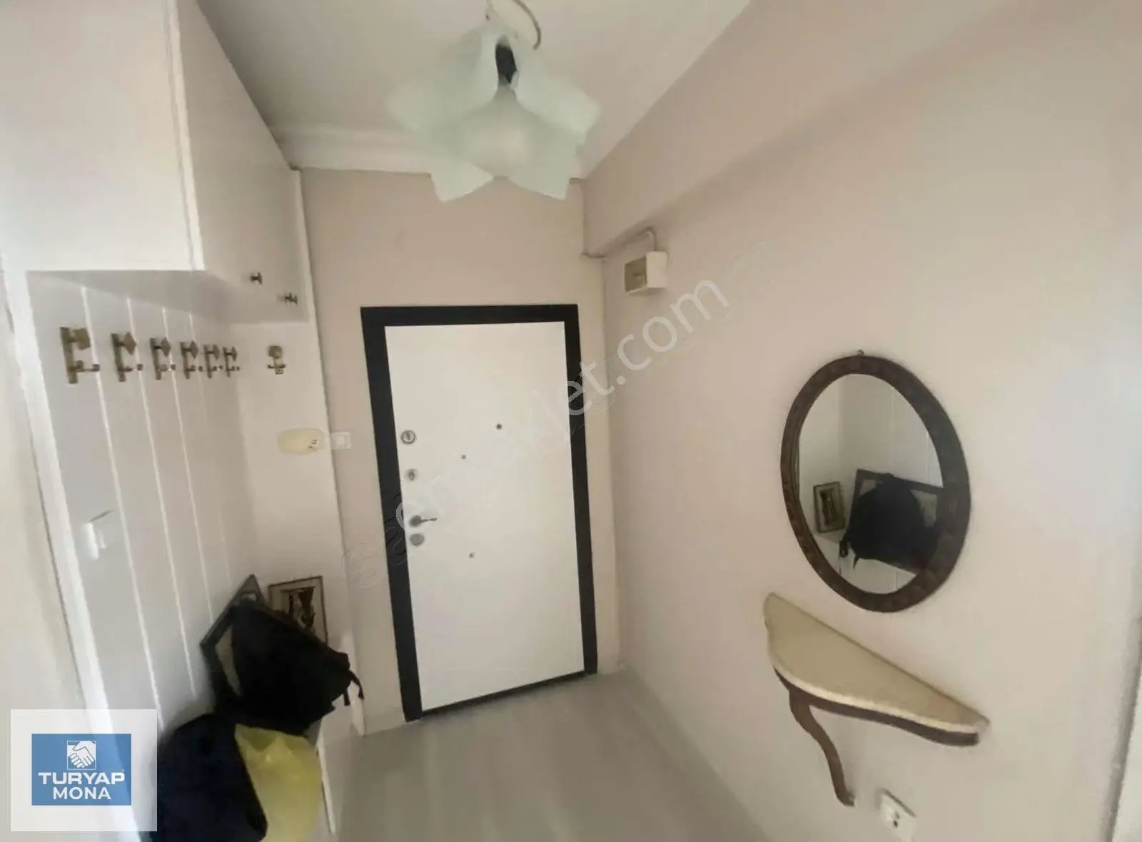 100.yıl Bulvarı Arkası Antalyanın Merkezinde Kiralık Bakımlı 3+1 - Görsel 2