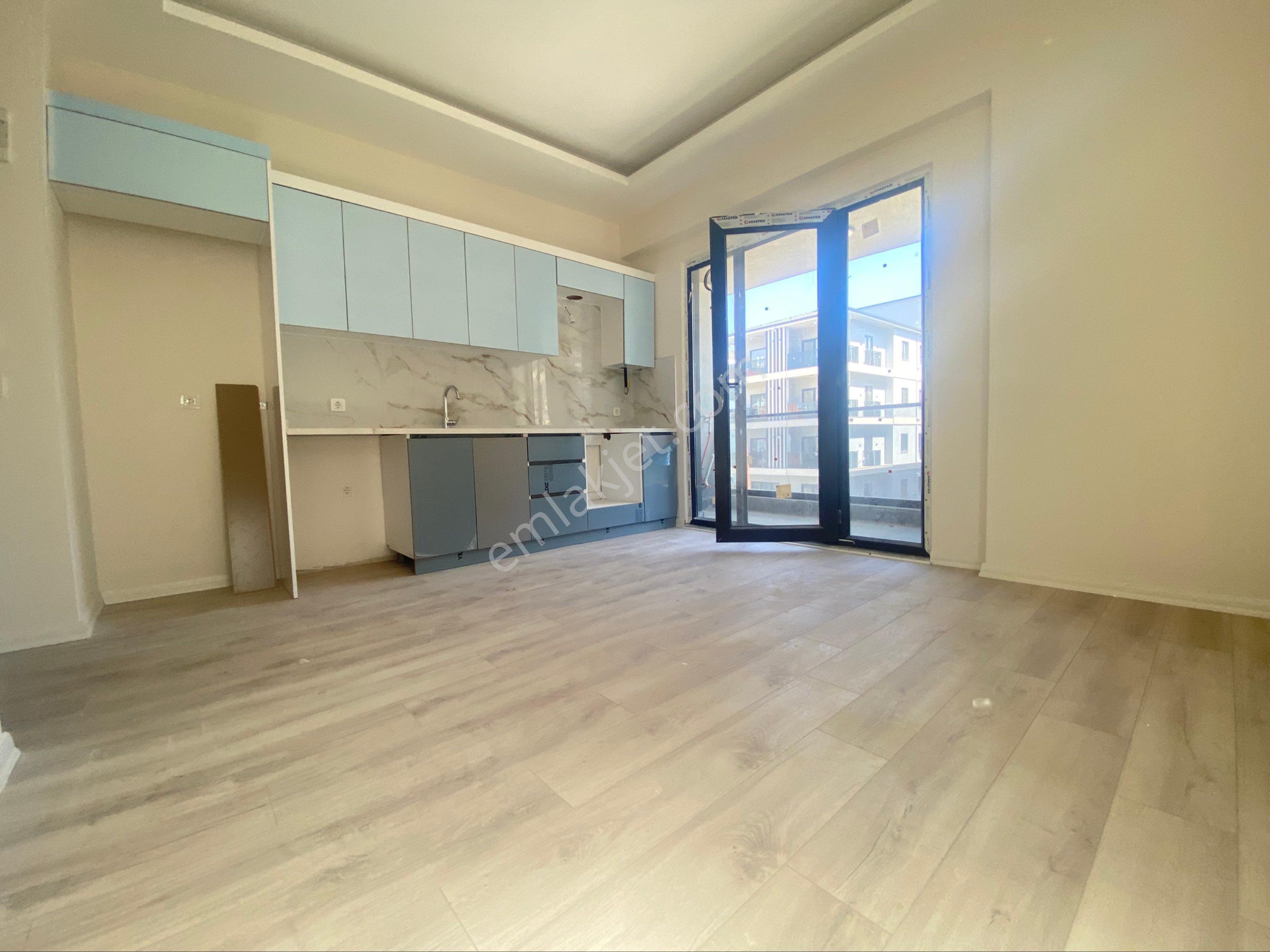 Key House'tan Site İçinde Havuzlu Lux 1+1 Sıfır Daire - Görsel 3