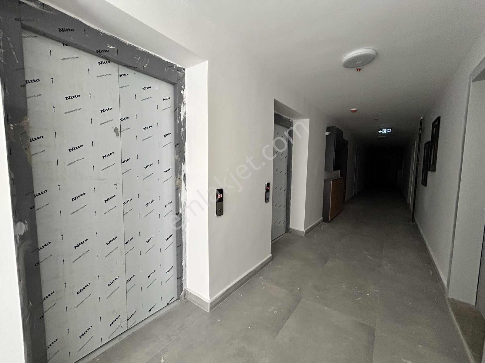 Balıkhisar Mah. Havalimanı Yanında Eşyalı Lux Kiralık 1+1 Daire - Görsel 29