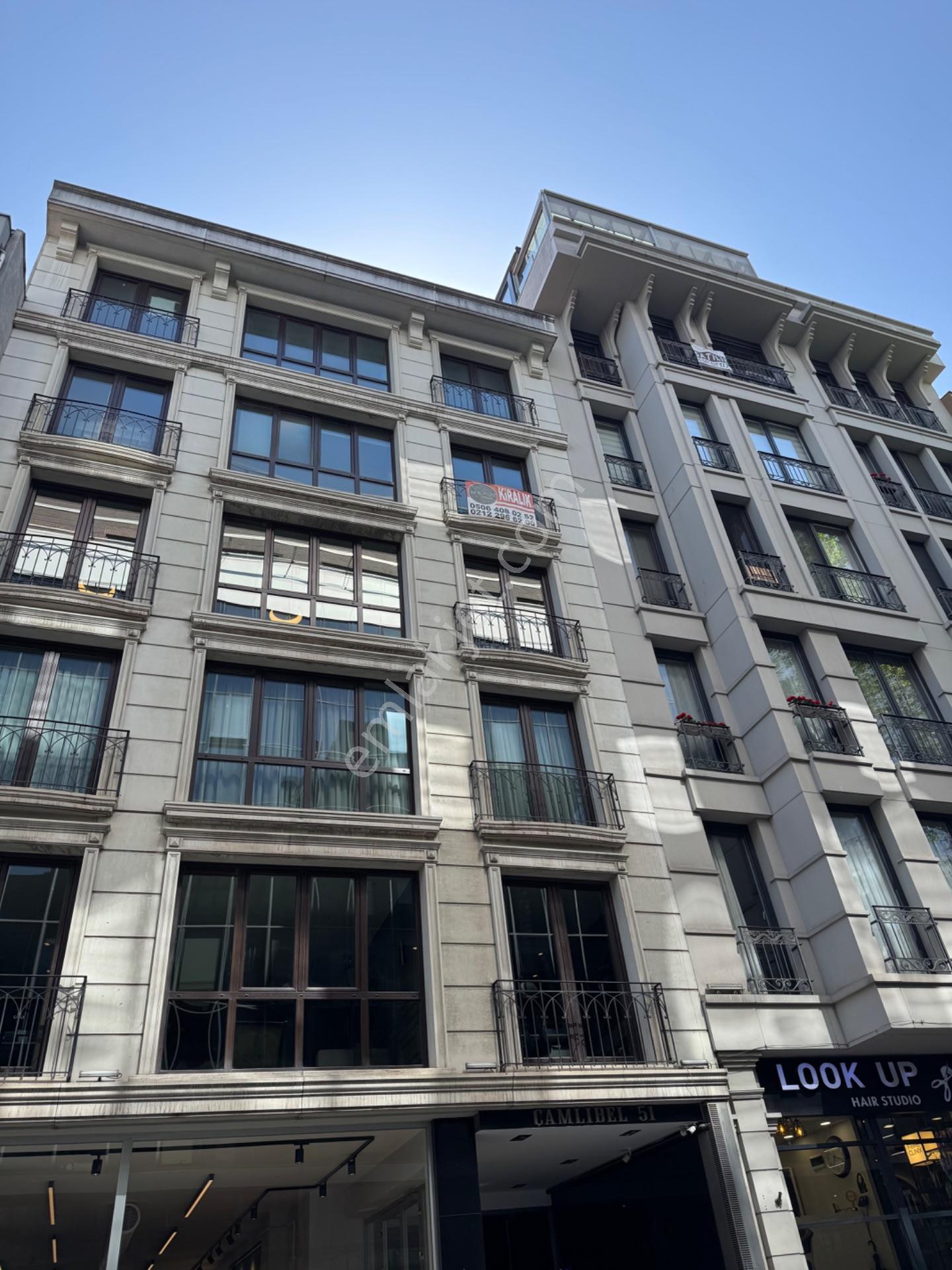 Erkutun'dan Nişantaşı Amerikan Hastanesi Yanında, Asansörlü, 75 M2 Kiralık İş Yeri - Görsel 18