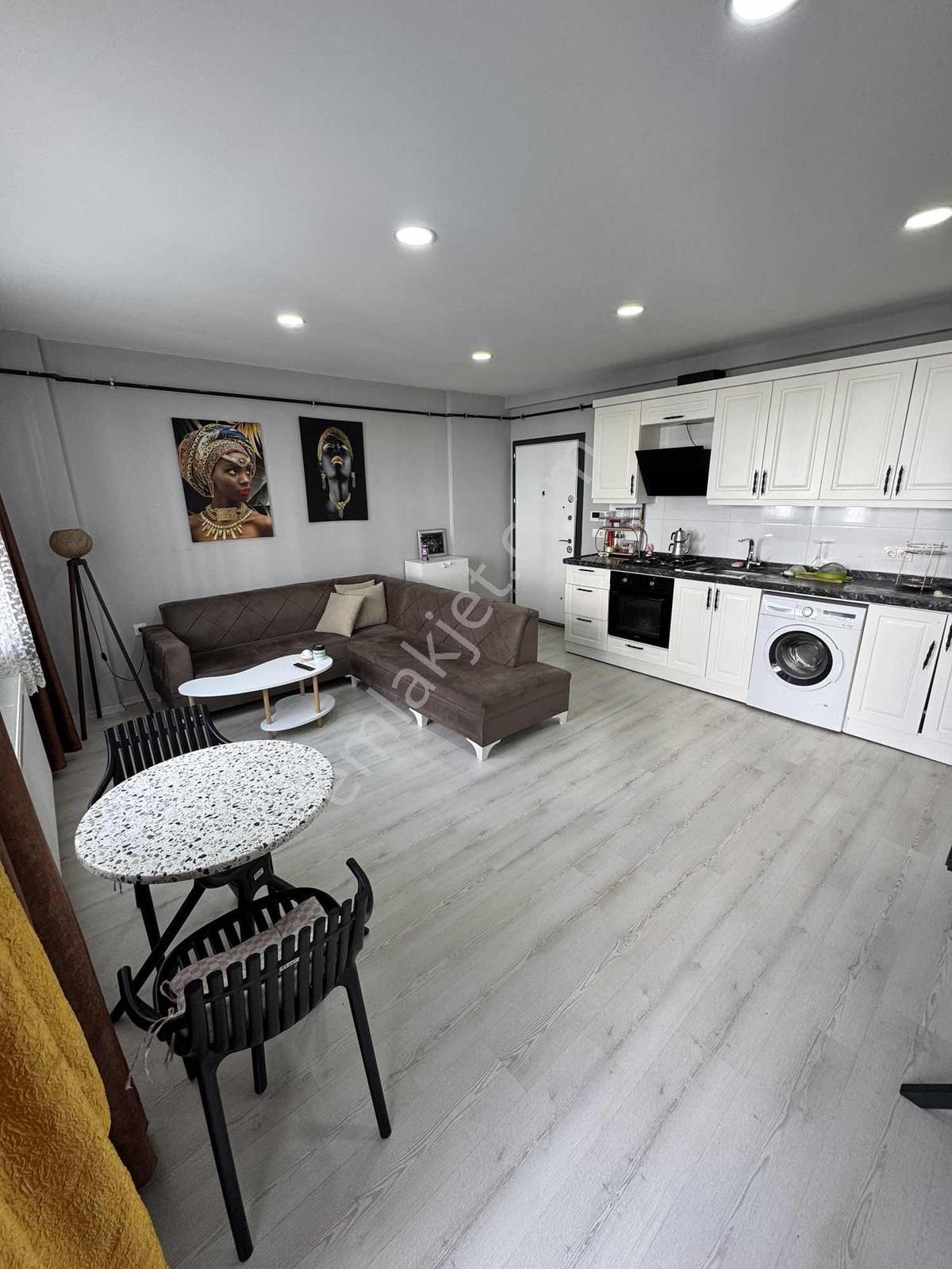 Rektörlük Tramvaya İkinci Bina Kiralık Eşyalı 1+1 Daire - Görsel 14